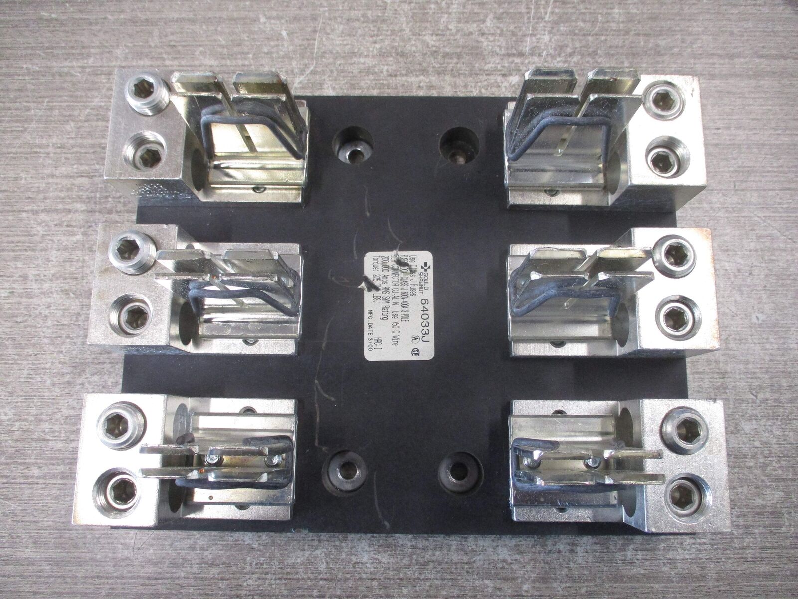 Gould Shawmut Fuse Block 64033J 400A 600V 3P Used