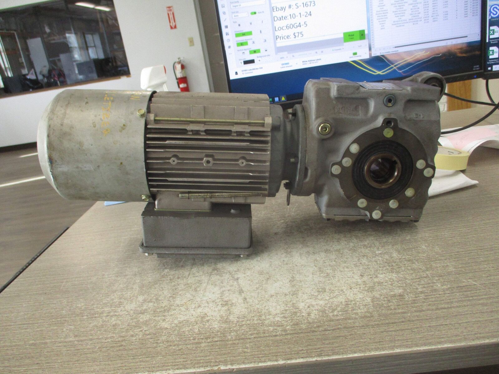 Sew-Eurodrive Gear Motor/W Brake SA47TDT80K4BMG1HR .75HP 3PH 460Y/230V 1800RPM 2