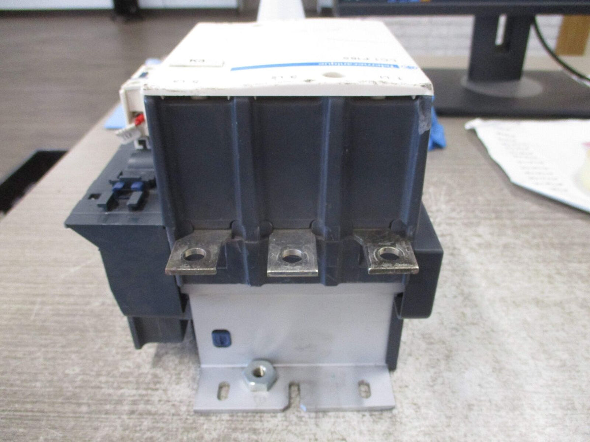 Telemecanique Contactor LC1 F185 115-120V Coil (1) Aux Contact Block *Chipped Co