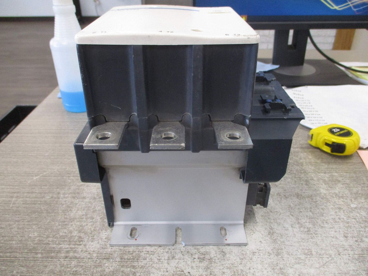 Telemecanique Contactor LC1F265 120-127V Coil 40-400 Hz 285A 600V *Missing Coil