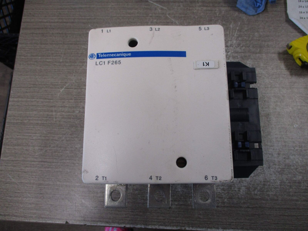 Telemecanique Contactor LC1F265 120-127V Coil 40-400 Hz 285A 600V *Missing Coil