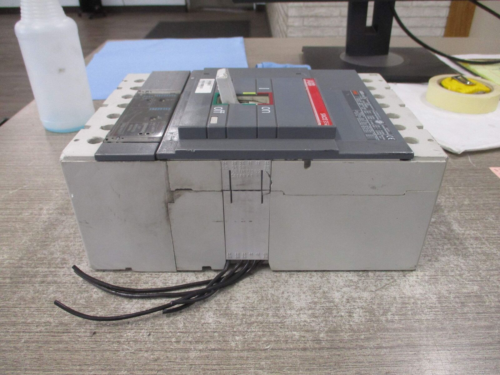 ABB SACE S5 Circuit Breaker S5N PR211 400A 600V 4P *No Stunt Trip Wires* Used