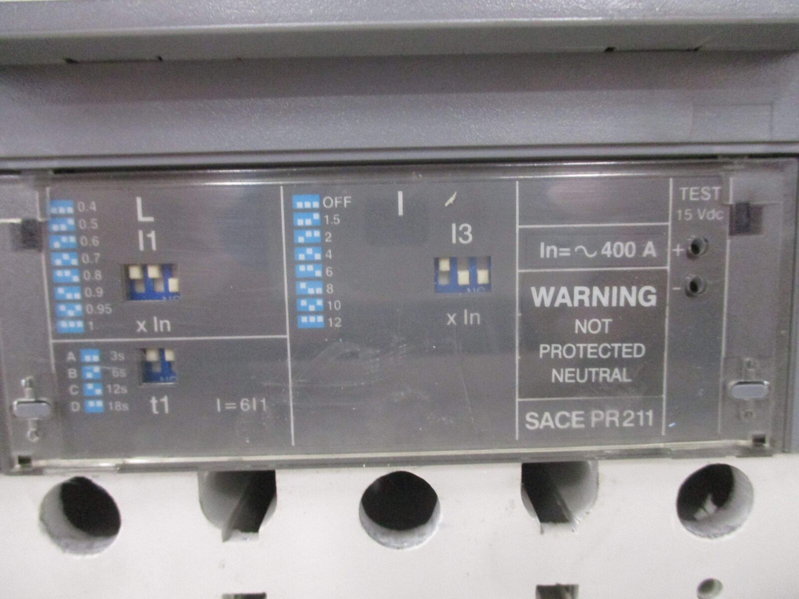 ABB SACE S5 Circuit Breaker S5N PR211 400A 600V 4P *No Stunt Trip Wires* Used