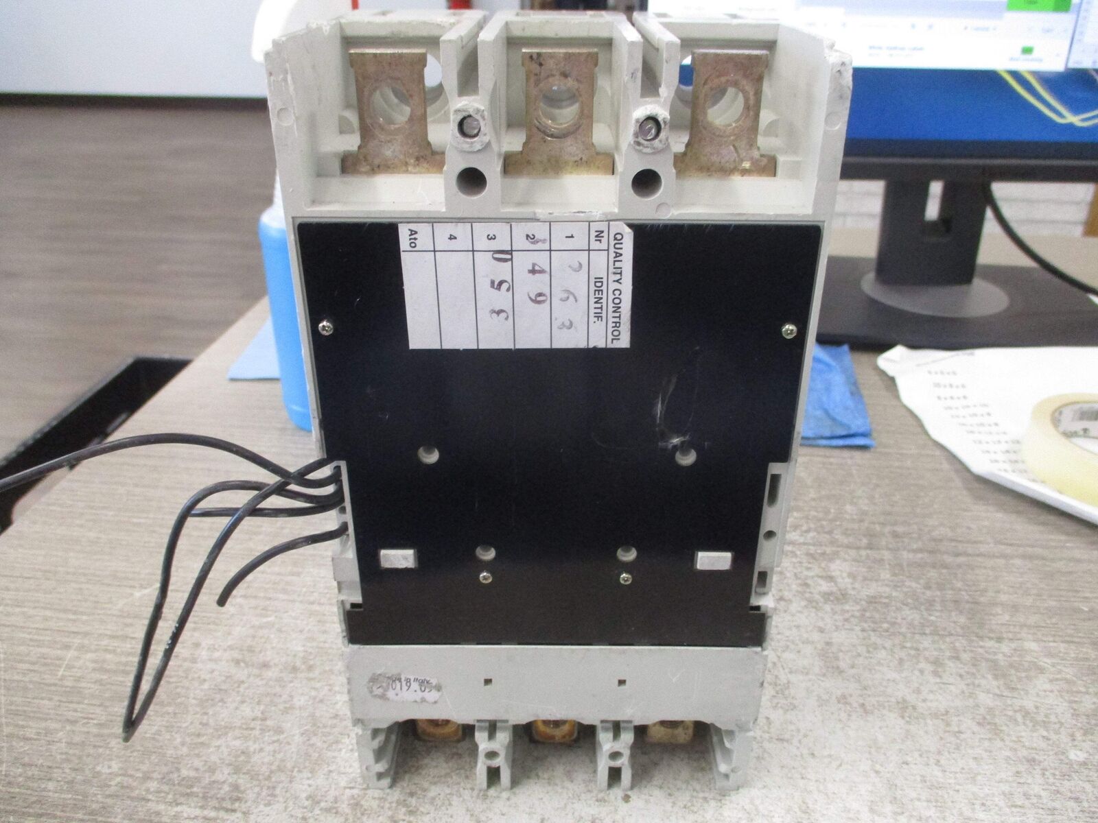 ABB SACE S5 Circuit Breaker S5N PR211 400A 600V 3P *Chipped Back Plate* Used