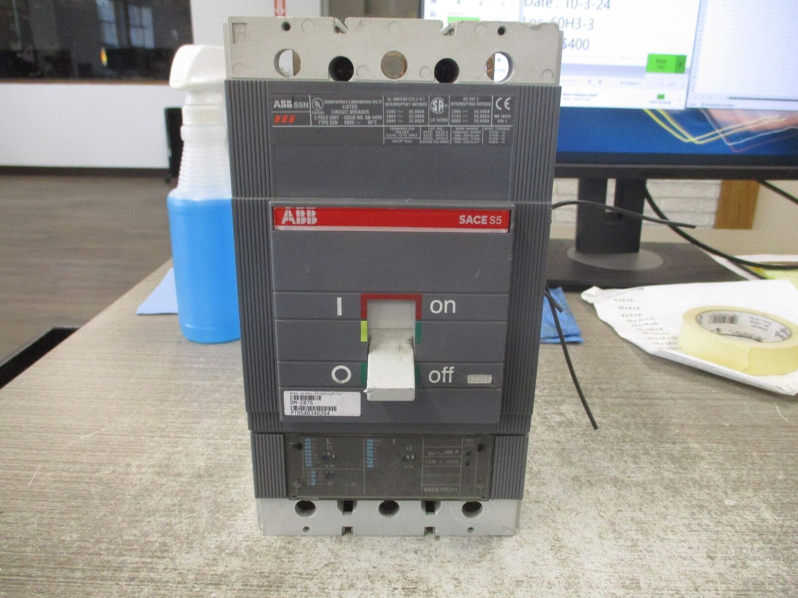 ABB SACE S5 Circuit Breaker S5N PR211 400A 600V 3P *Chipped Back Plate* Used