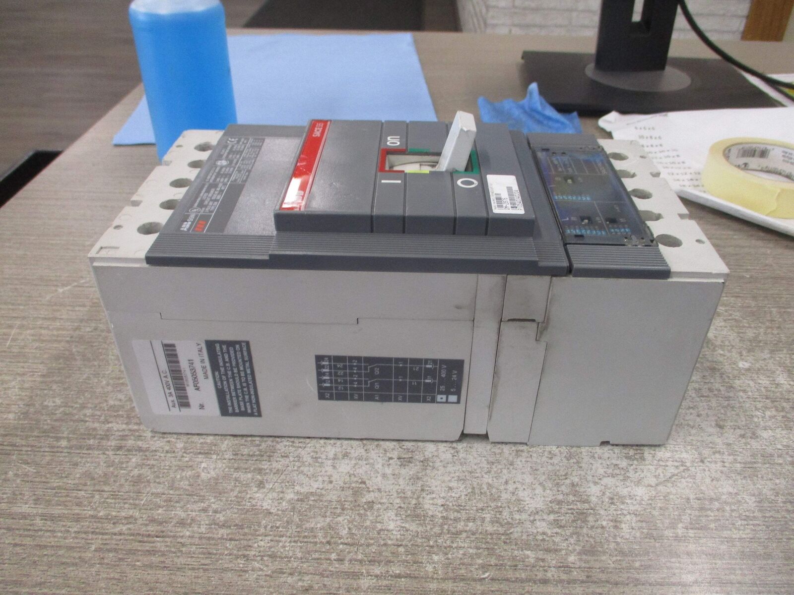 ABB SACE S5 Circuit Breaker S5N PR211 400A 600V 3P *Chipped Back Plate* Used