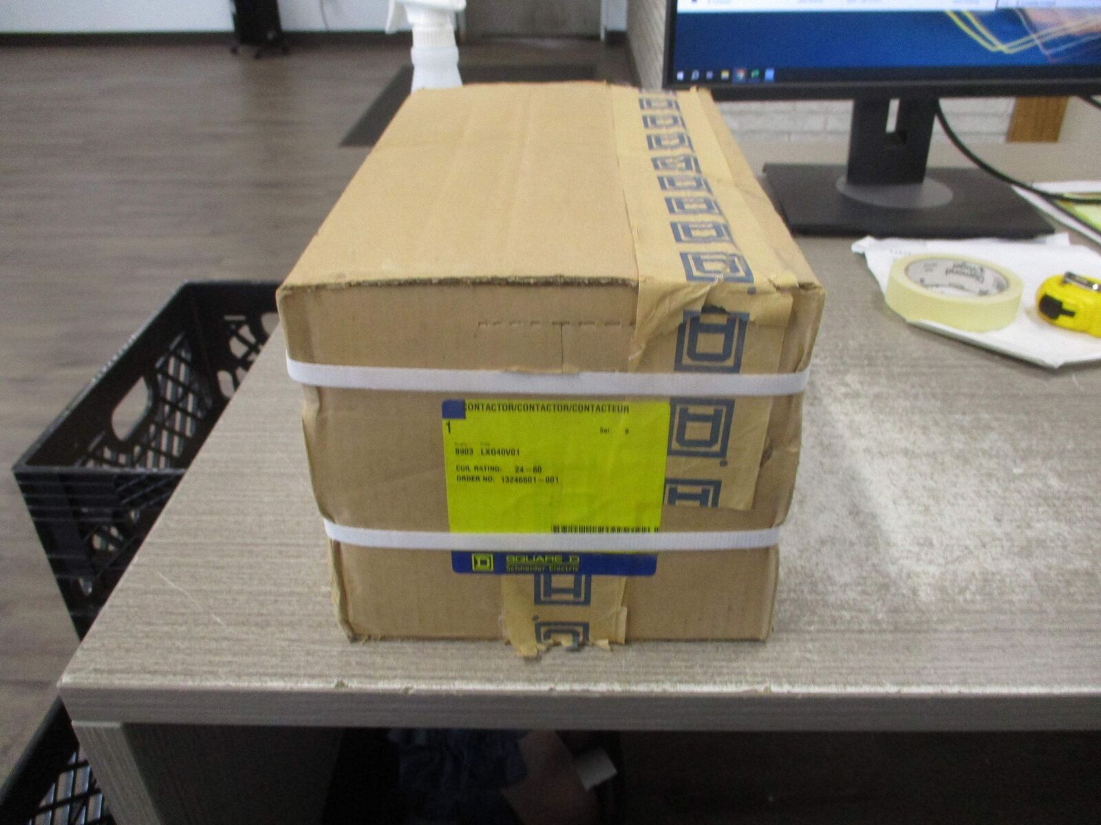 Square D Lighting Contactor 8903 LXG40V01 Ser. B 24-60V Coil New Surplus
