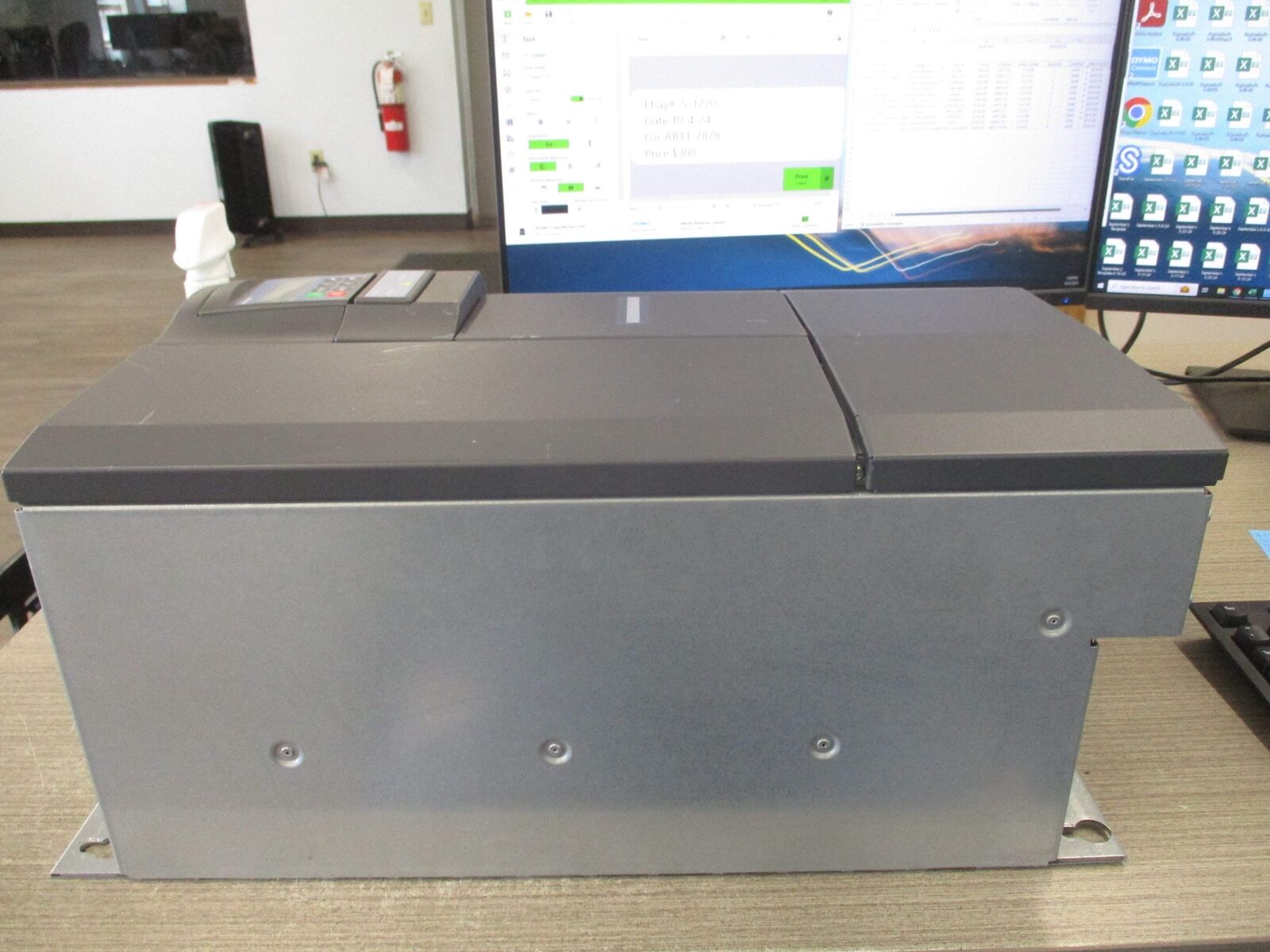 Siemens SED2-11/22X AC Drive 6SE6436-2UC31-1DA0 15HP 3Ph Input: 200-240V+10%-10%