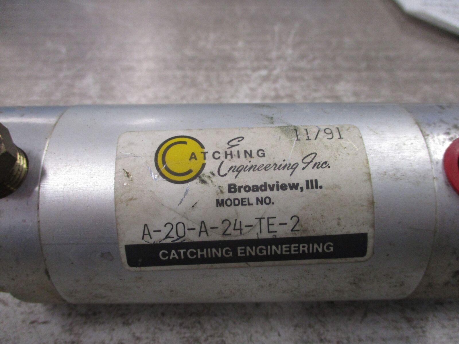 Catching Engineering Cylinder A-20-A-24-TE-2 Used