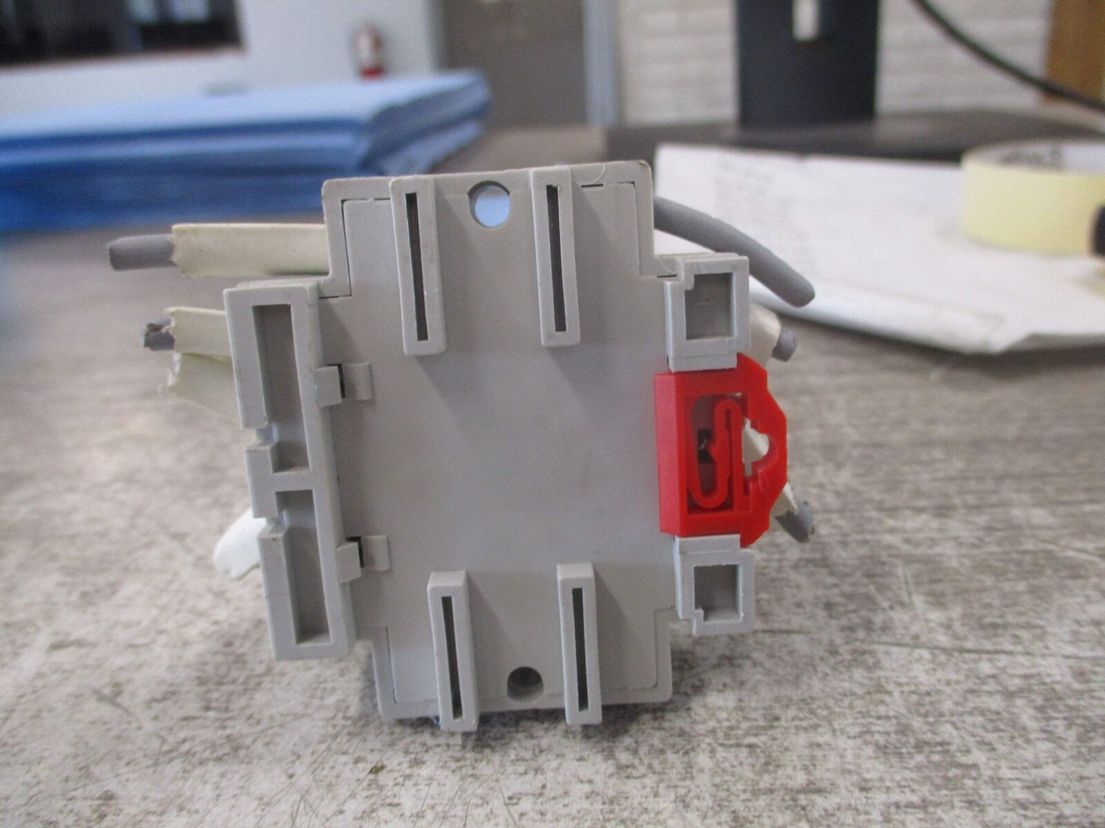 Siemens Relay 3TX7120-1FF13 120V W/Base Used