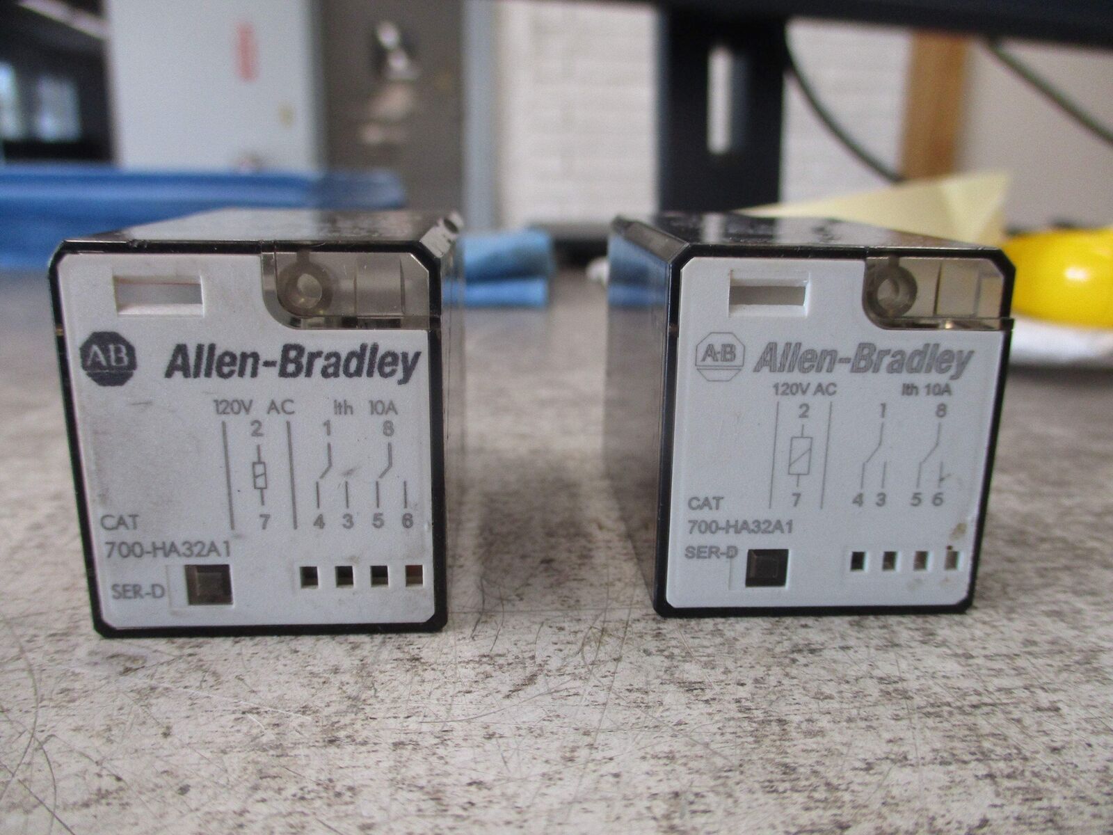Allen-Bradley Relay 700-HA32A1 Ser. D 120V *Lot of 2* Used