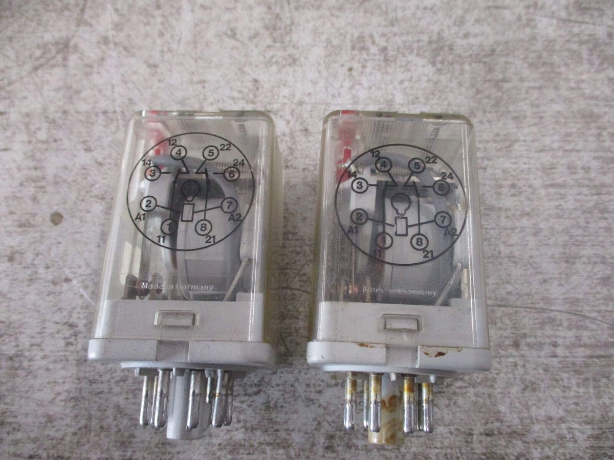 Allen-Bradley Relay 700-HA32A1-1-4 Ser. A 120V *Lot of 2* Used