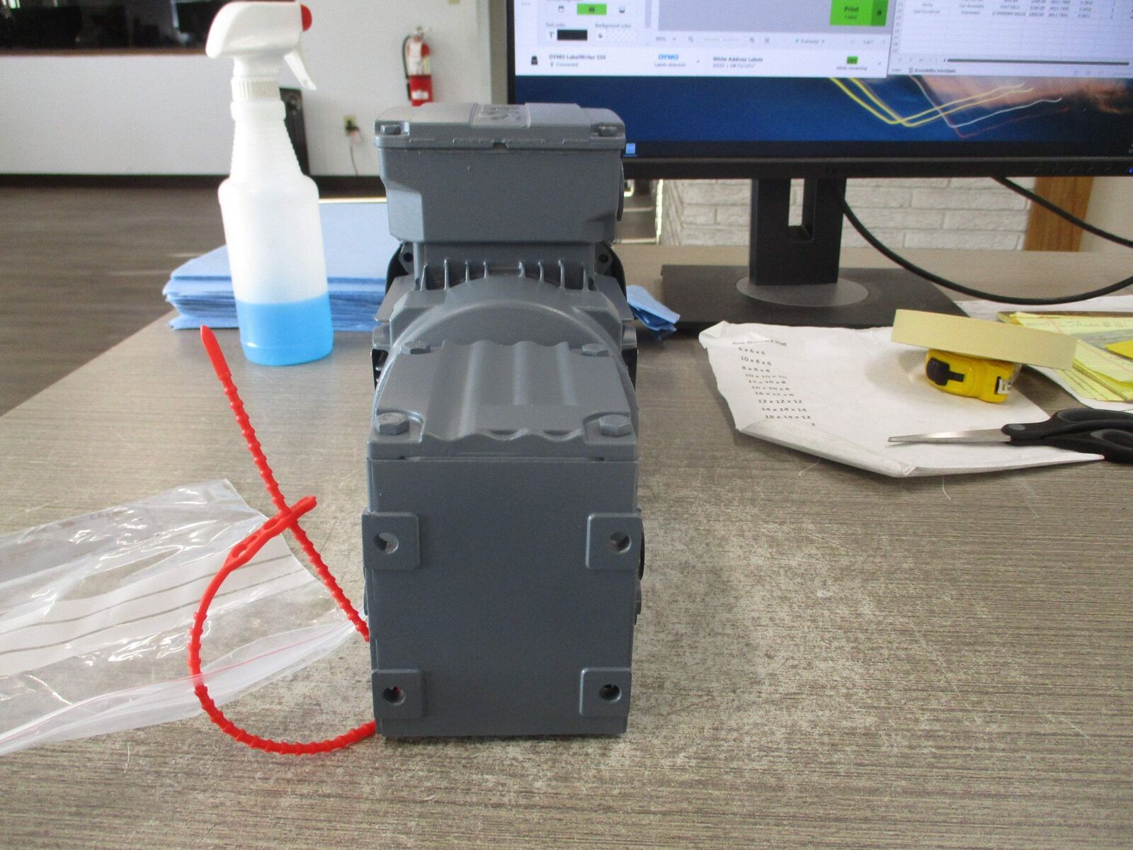 Sew-Eurodrive Gearmotor WA20 DRS71S4B05/TH 0.5HP Ratio 10.25:1 166RPM Output New