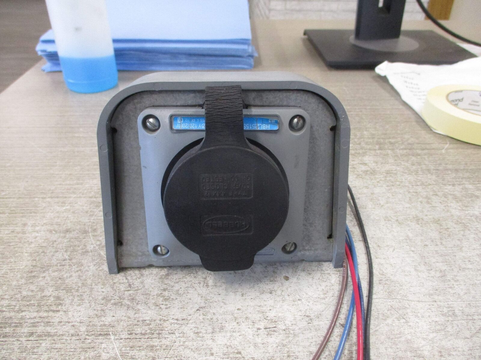 Hubbell Inlet HB2515SW 20A 120/208V 3Ph Nema 4X,12 Used