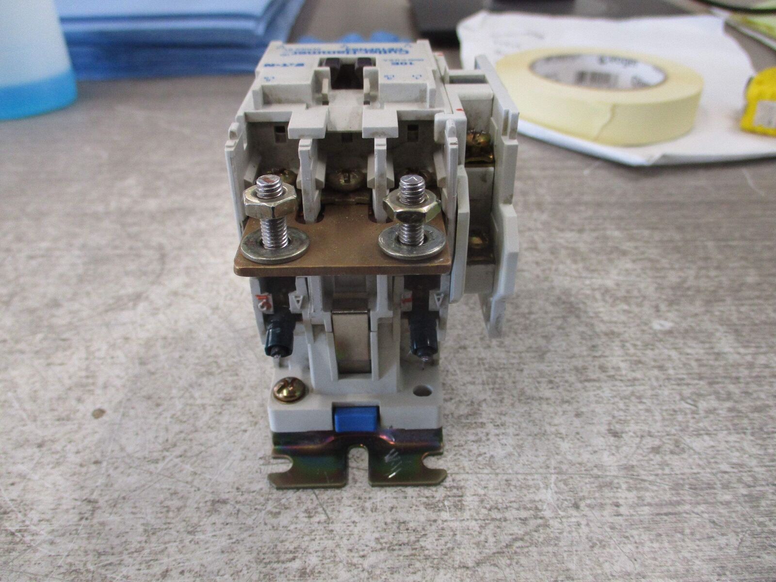 Eaton Contactor CE15FNS3 Ser. B1 120V Coil (1) Aux Contact Used