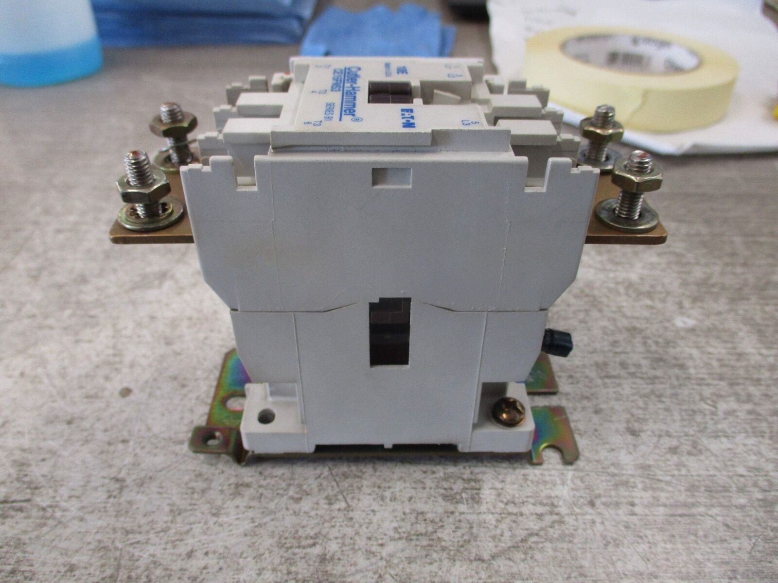 Eaton Contactor CE15FNS3 Ser. B1 120V Coil (1) Aux Contact Used