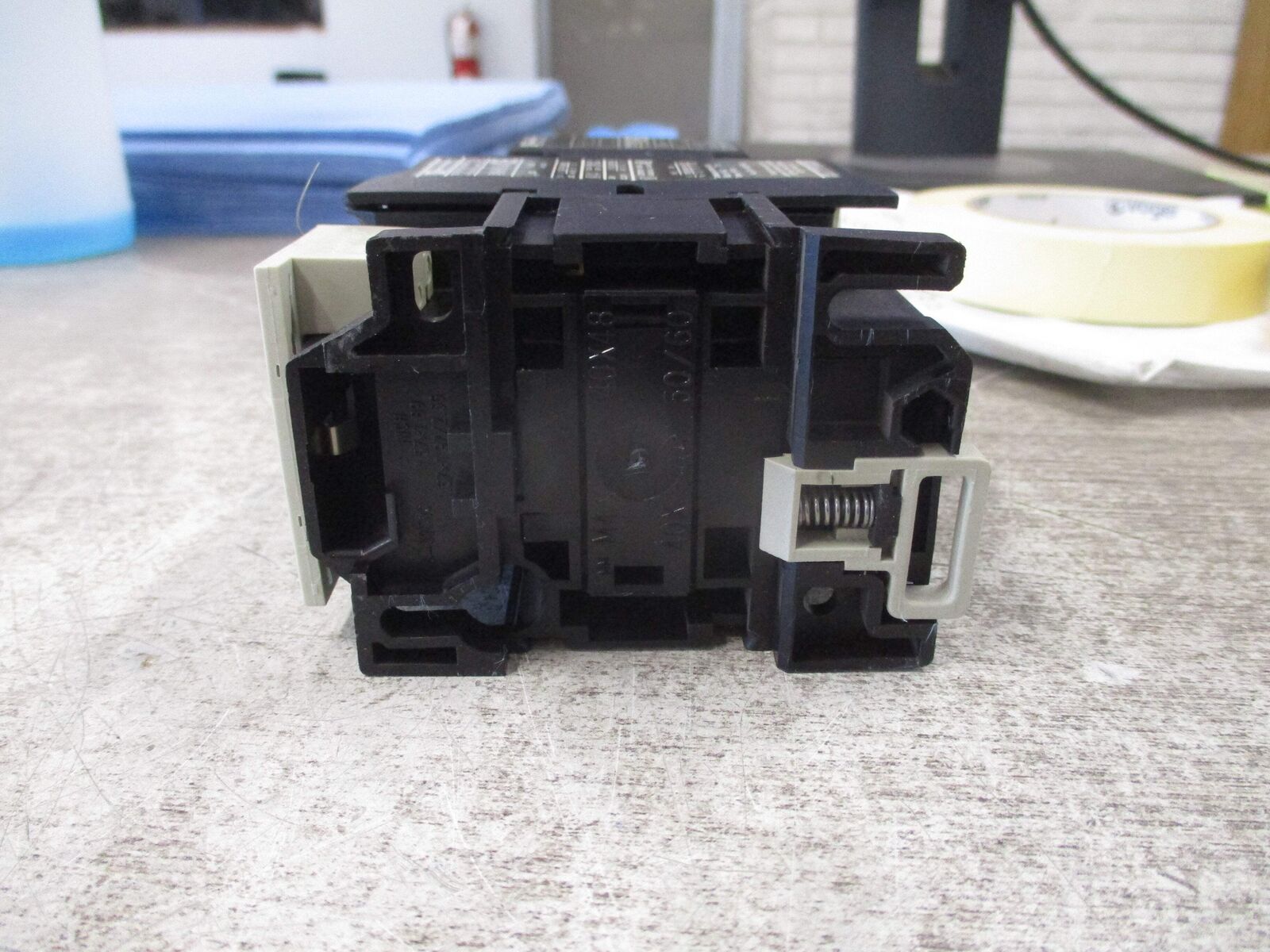 Telemecanique Contactor LC1 D2510 120V Coil 40A 600V (1) Aux Contact Block (1) S
