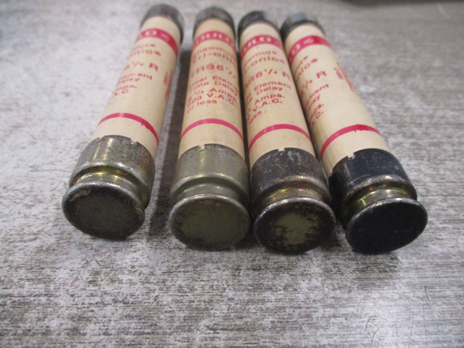 Gould Shawmut Tri-onic Fuse TRS6 1/4 600V 6 1/4A *Lot of 4* Used