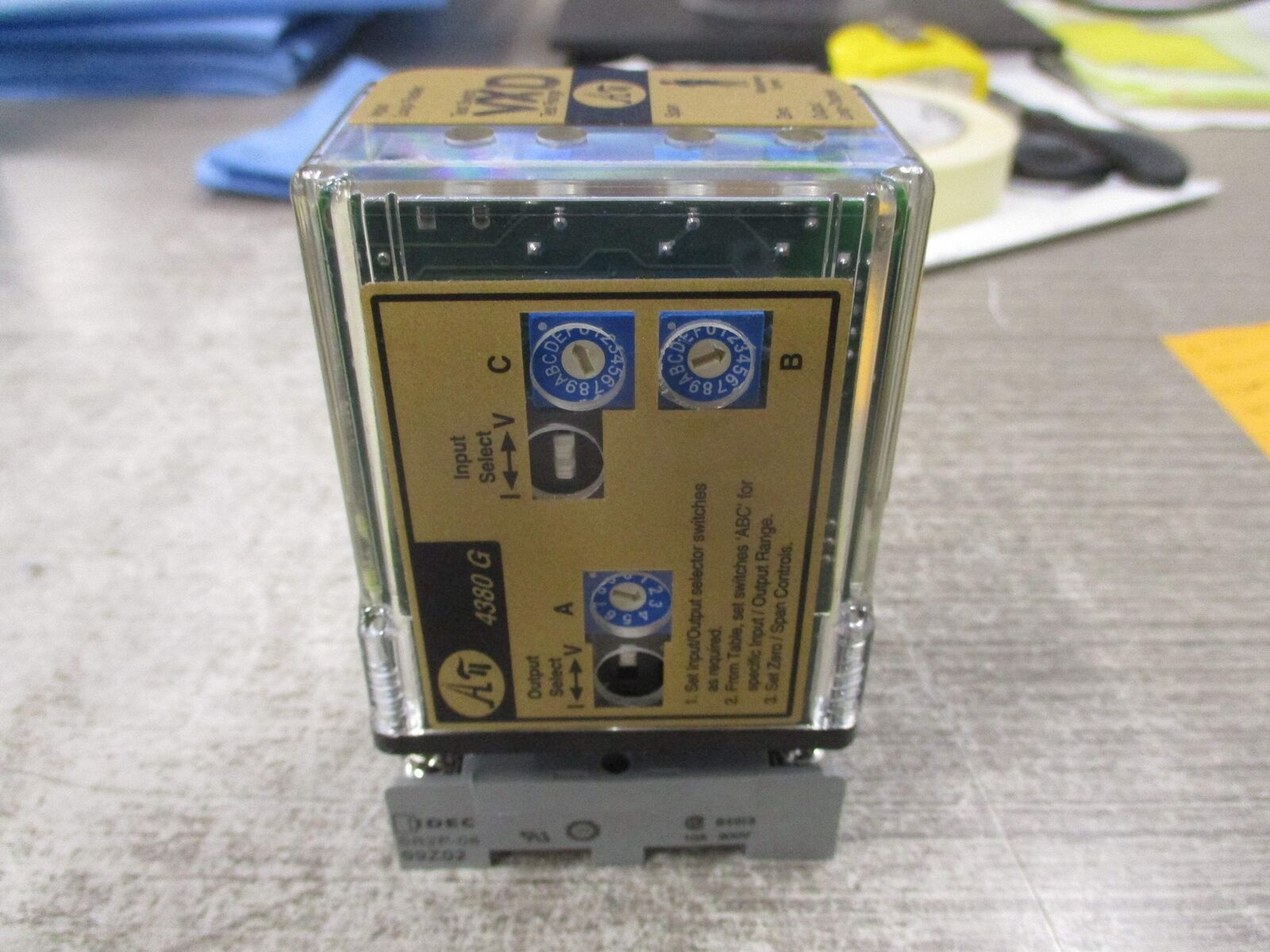 Absolute Process Instruments Wideranging DC/DC Isolator API 4380 G 115VAC W/Base