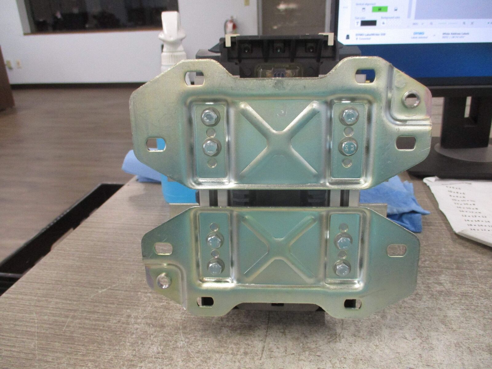 Schneider Electric Contactor LC1F500 240V Coil 700A 600V Used