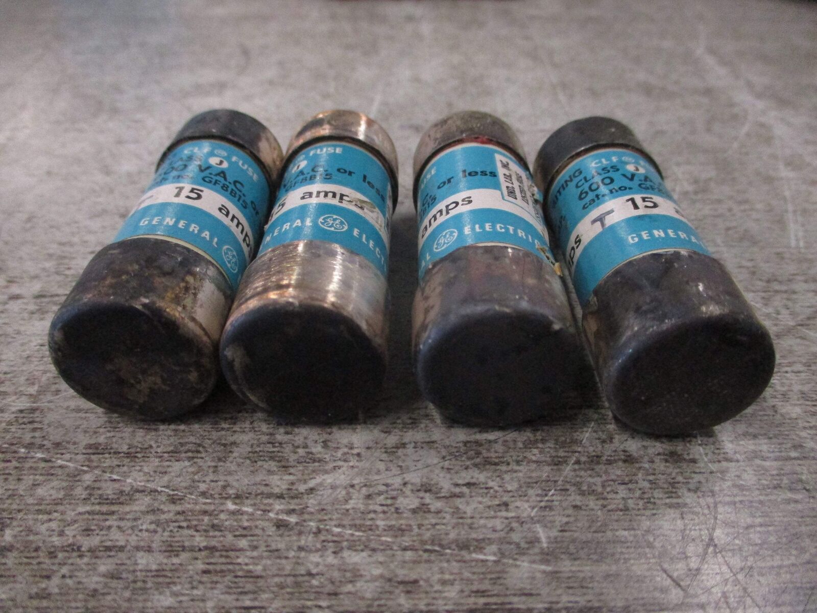 GE CLF Fuse GF8B15 15A 600V *Lot of 4* Used