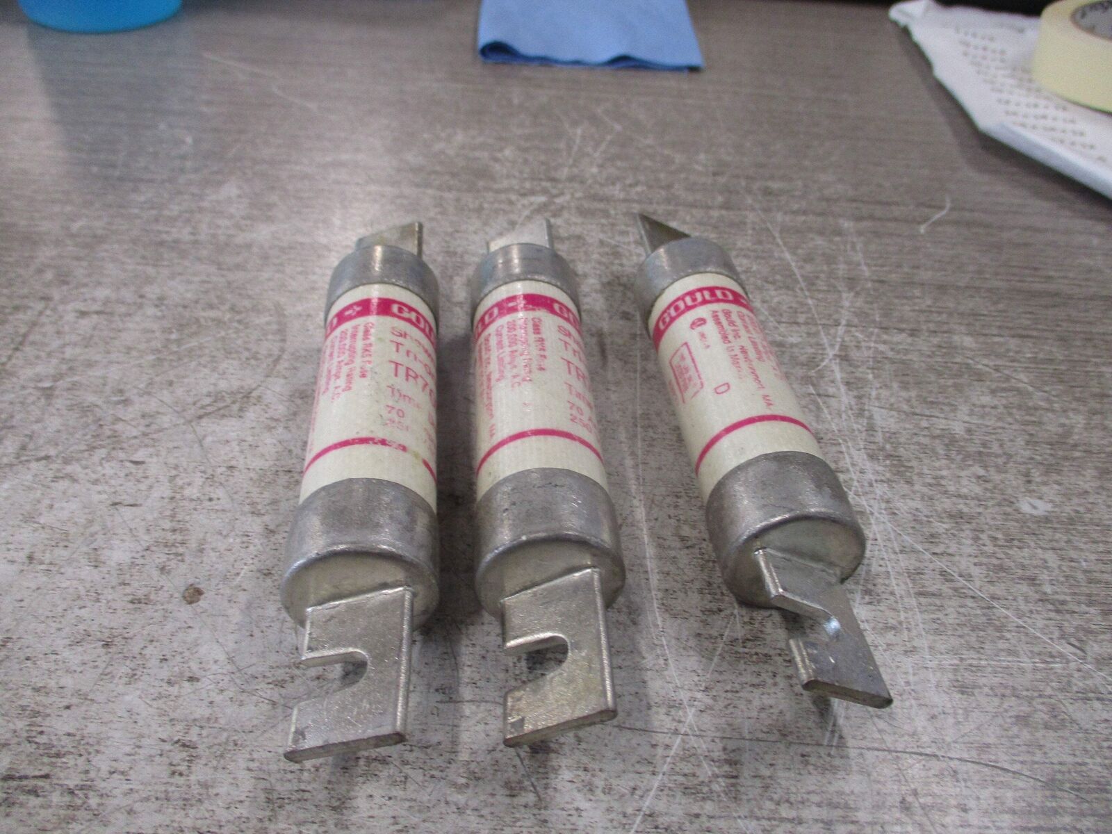 Gould Shawmut Tri-Onic Fuse TR70R 70A 250V *Lot of 3* Used