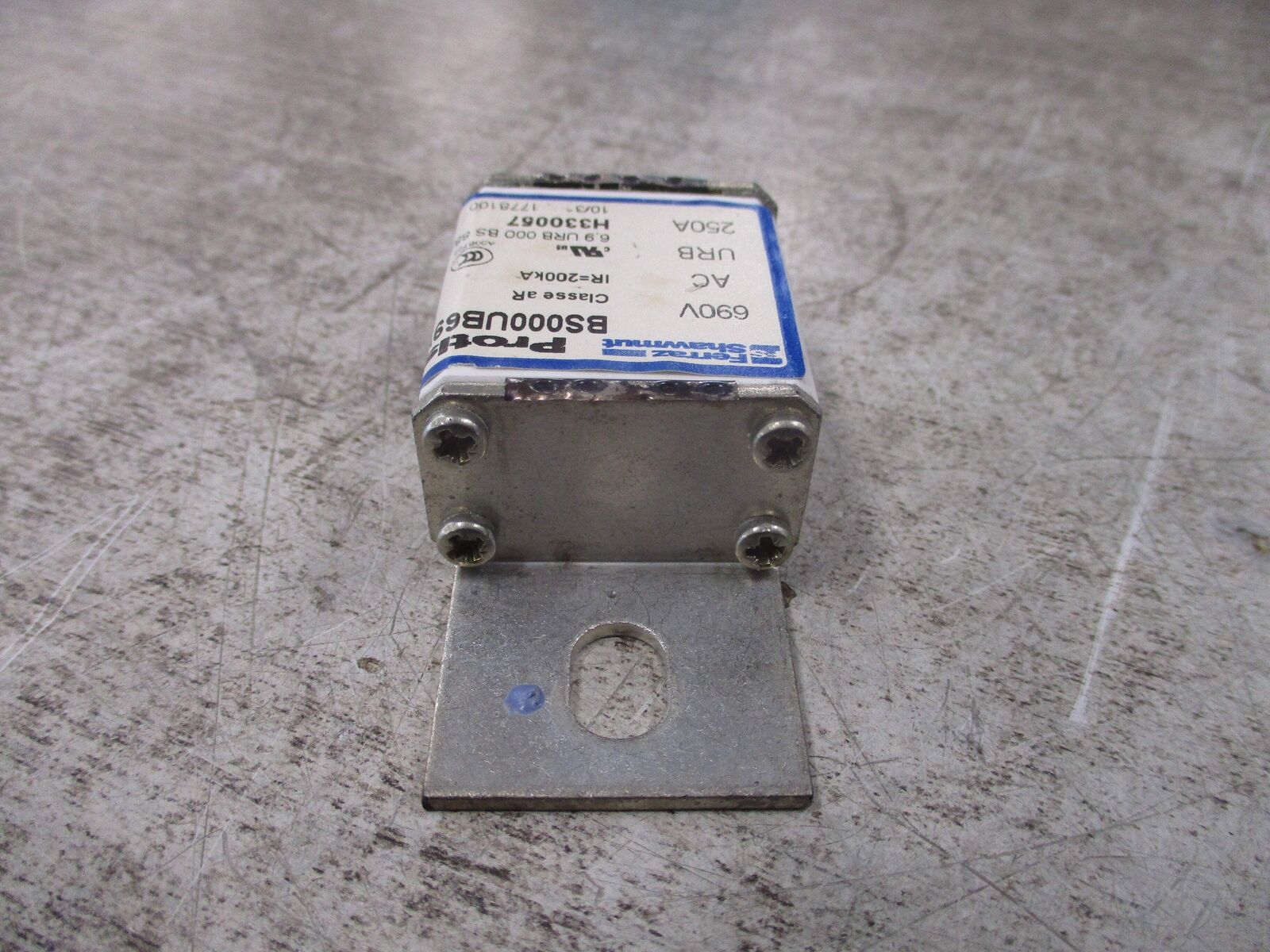 Ferraz Shawmut Protistor Fuse BS000UB69V250 250A 690V Used