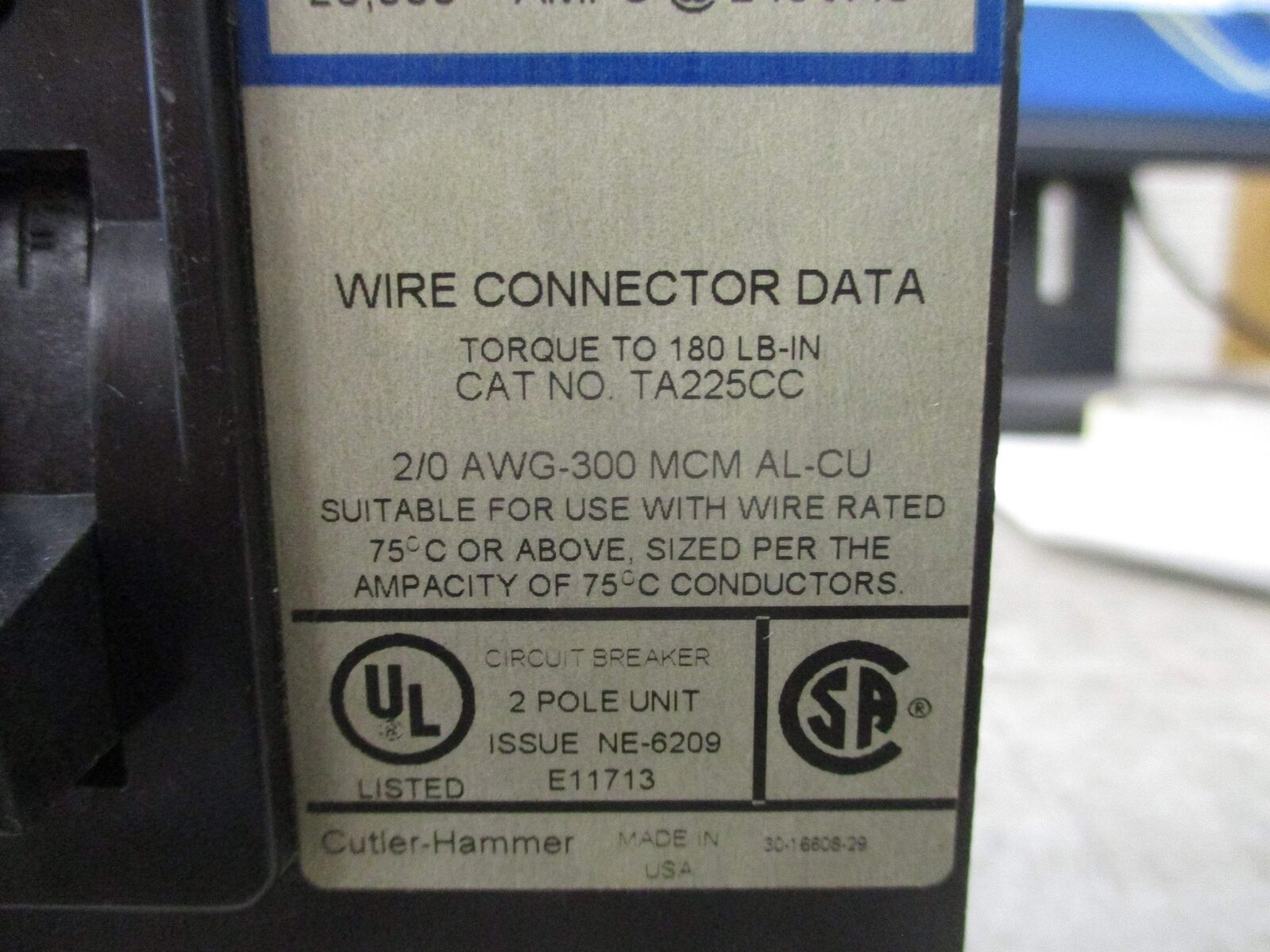 Cutler-Hammer Circuit Breaker CHH2200H2 200A 240V 2P Used