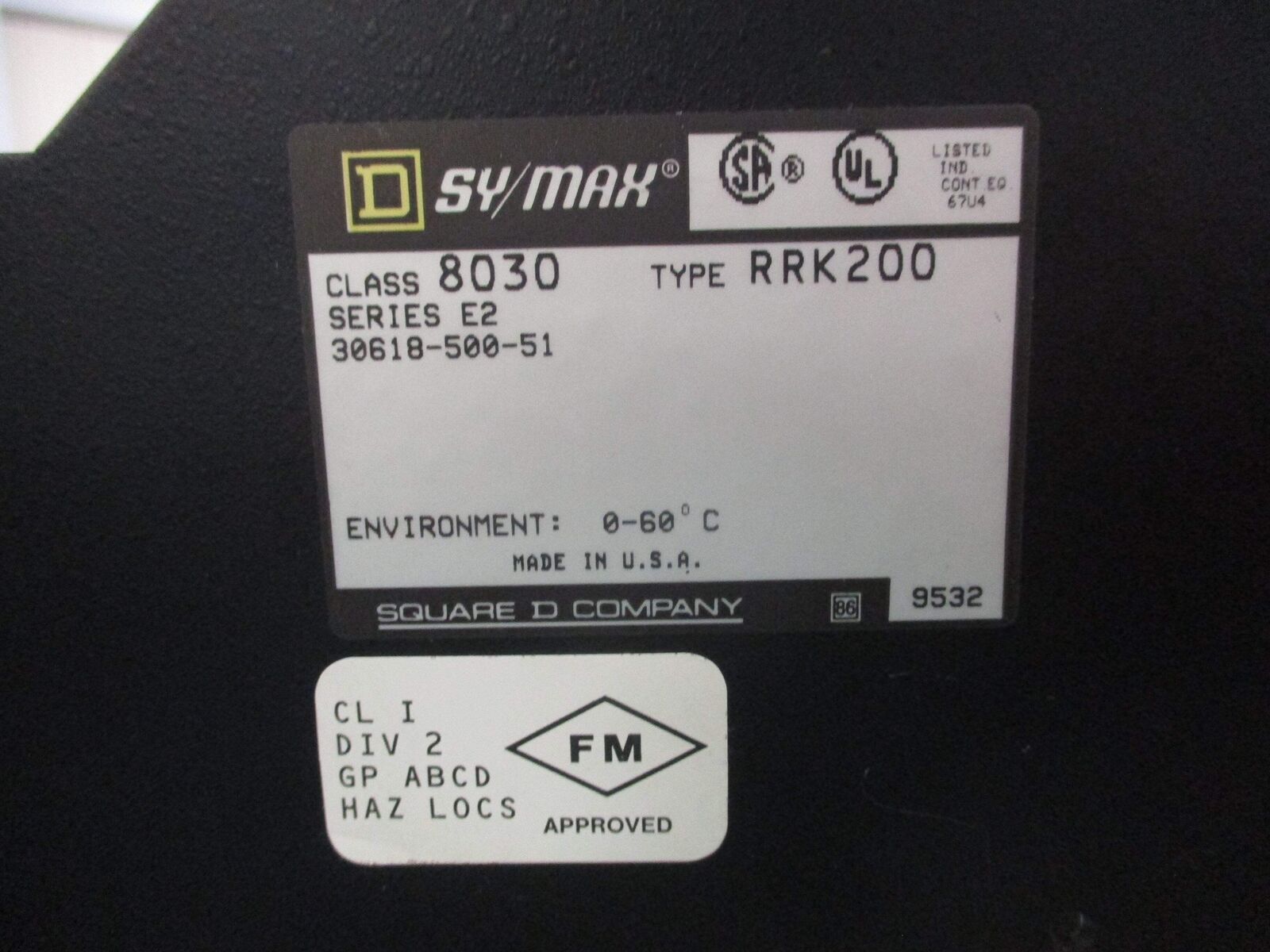 Square D Sy/Max PLC Rack 8030 RRK200 Ser. E2 9-Slot Used