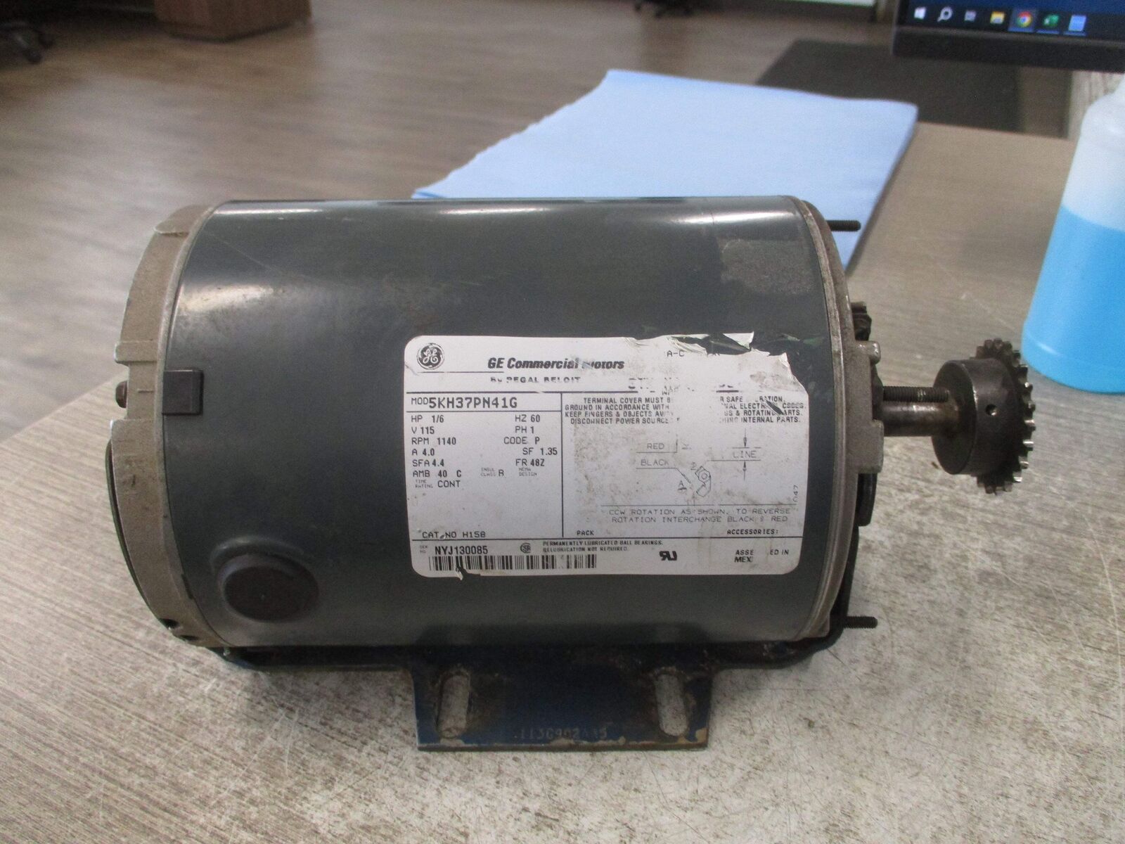 GE Motor 5KH37PN41G 1/6HP 115V 1200RPM 4.0A 60Hz 1PH Frame: 48Z Used