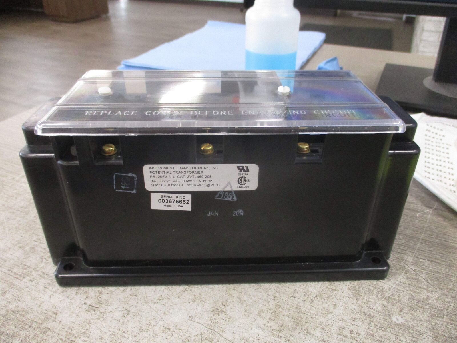 Instrument Transformers Potential Transformer 3VTL460-208 Pri: 208V Ratio 3:1 60