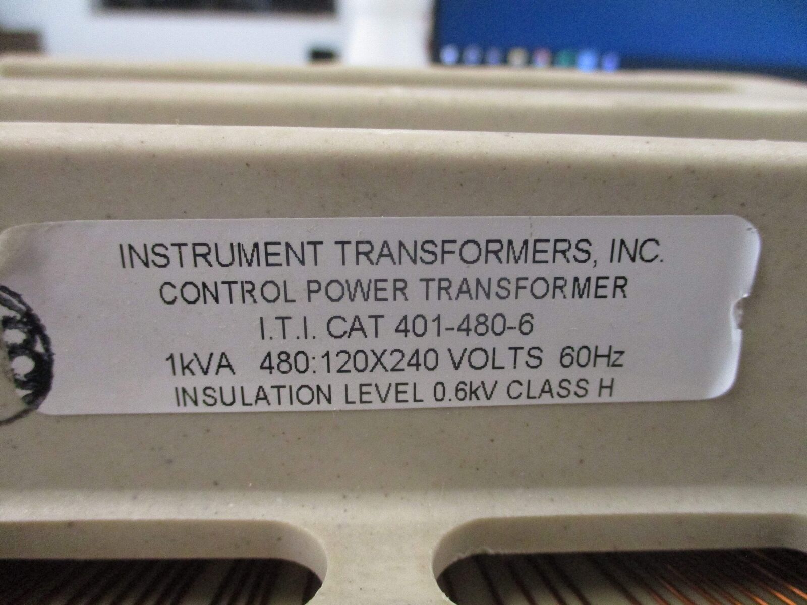 Instrument Transformers Control Power Transformer 401-480-6 1 KVA Pri: 480V Sec: