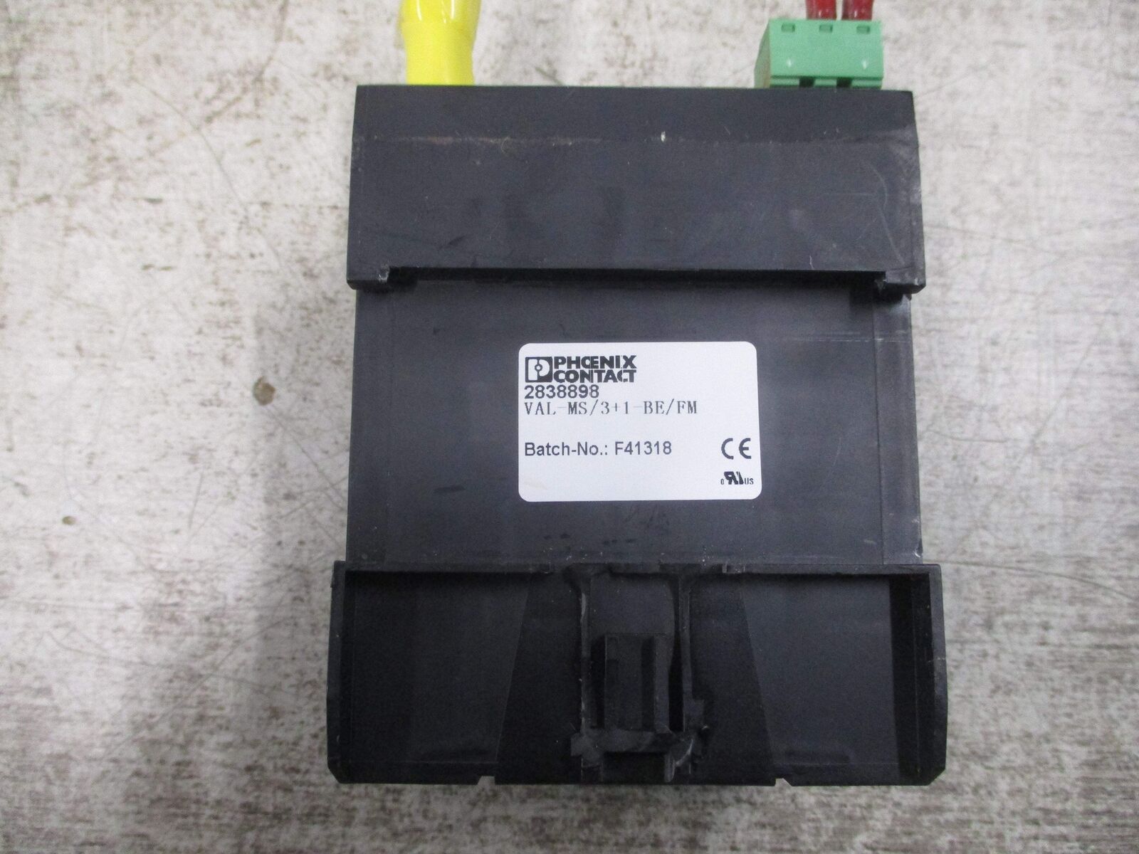 Phoenix Contact VAL-MS/3+1-BE/FM Base 2838898 *Broken Din Rail Mount* Used