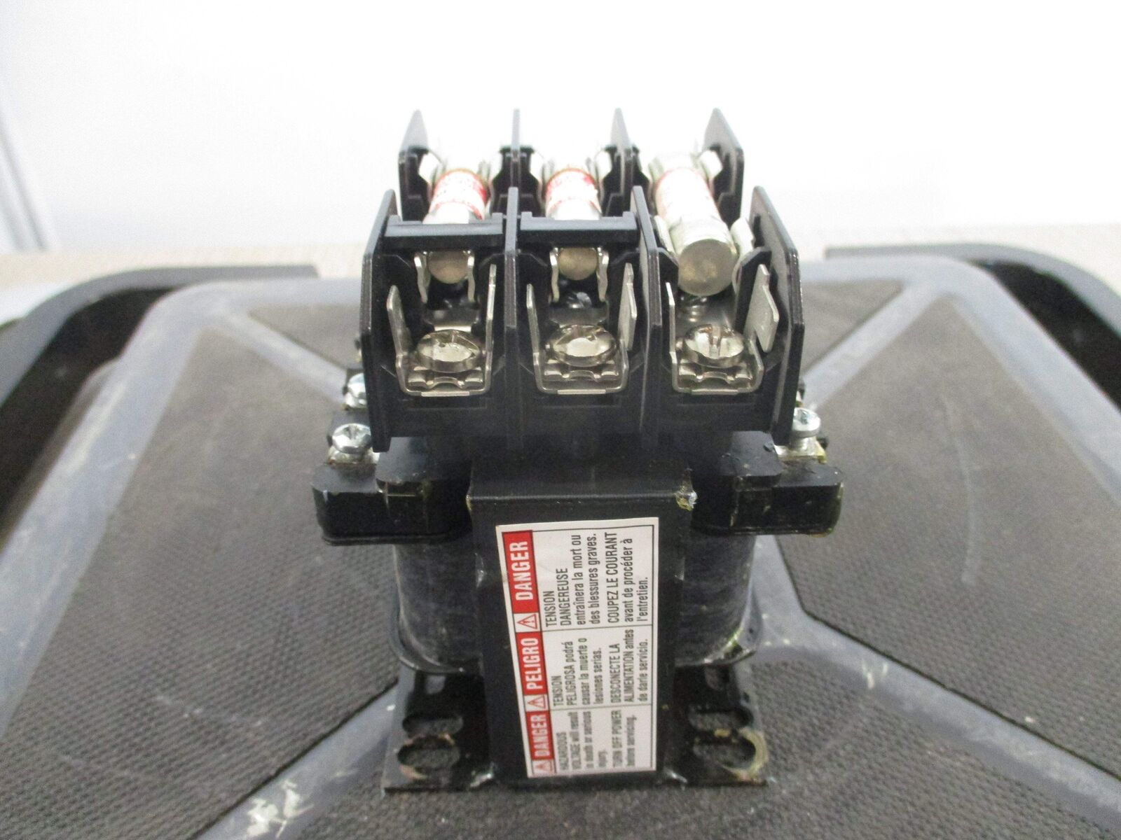 Square D Transformer 9070TF100D3 0.1KVA Pri: 208V Sec: 120V 50/60Hz Used
