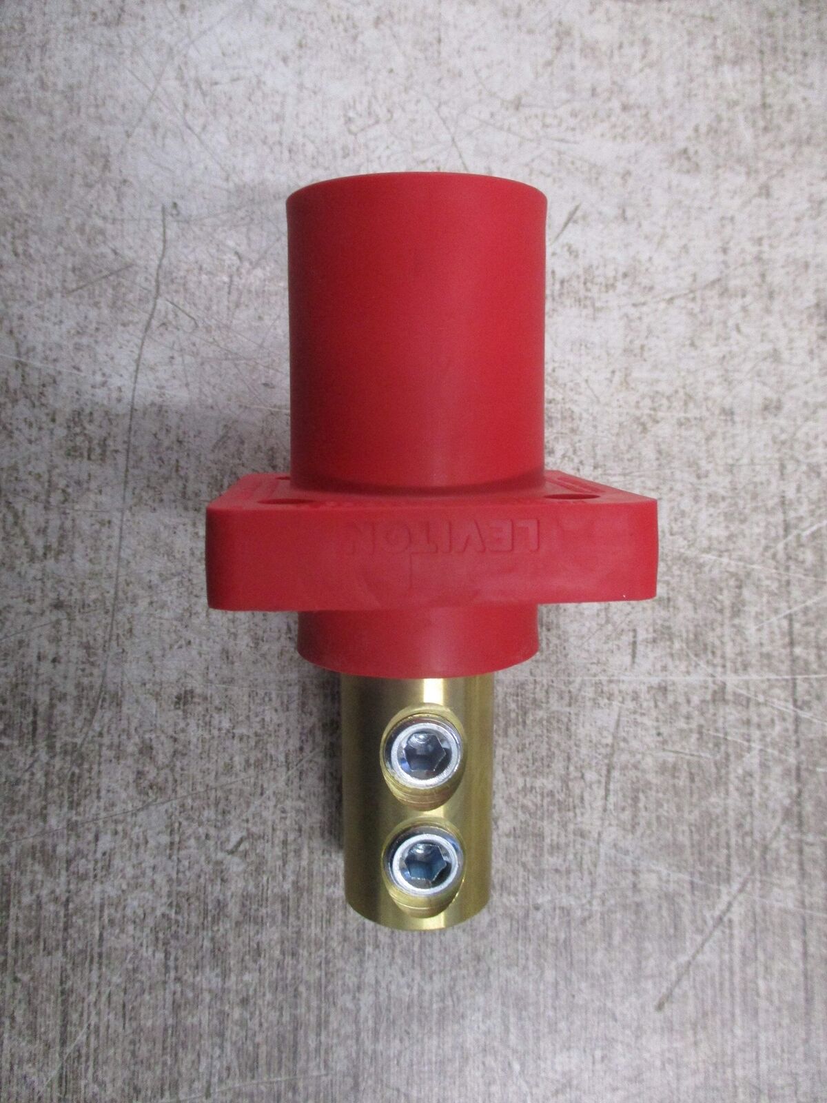 Leviton rhino-hide Cam Type Female Panel Receptacle 243-16R22-UR 400A 600V Used