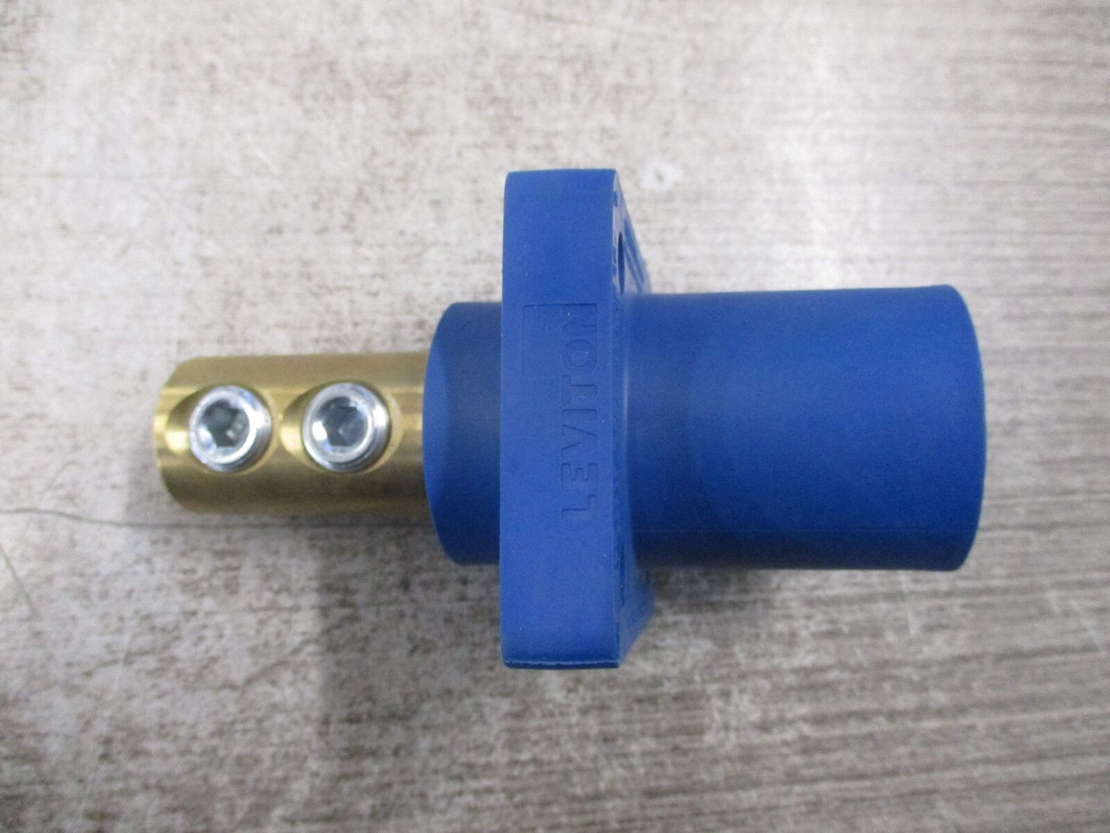 Leviton rhino-hide Cam Type Female Panel Receptacle 244-16R22-UB 400A 600V Used