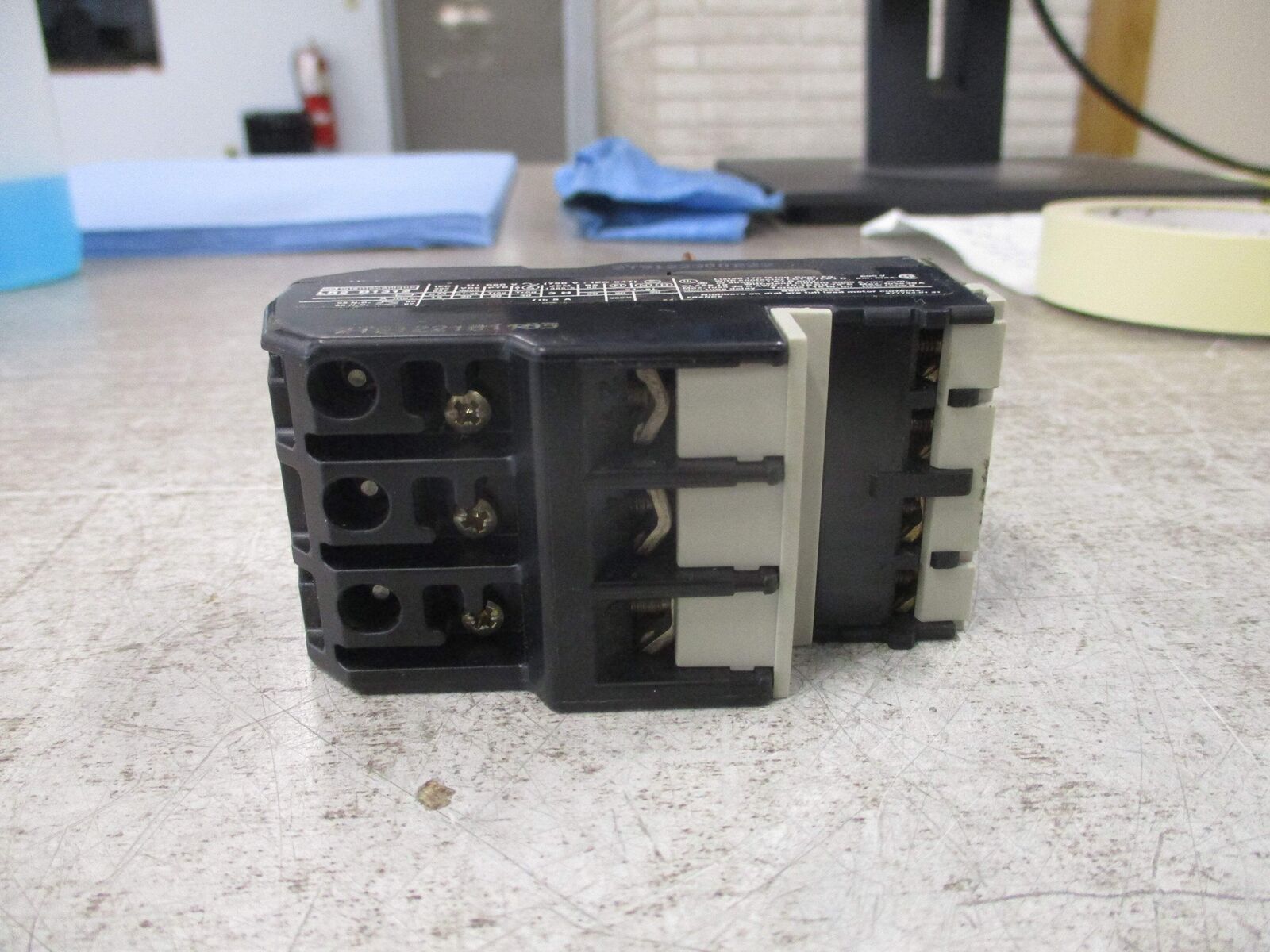 Telemecanique Solid State Overload LR2 D1312 Trip: 5.5-8A Used