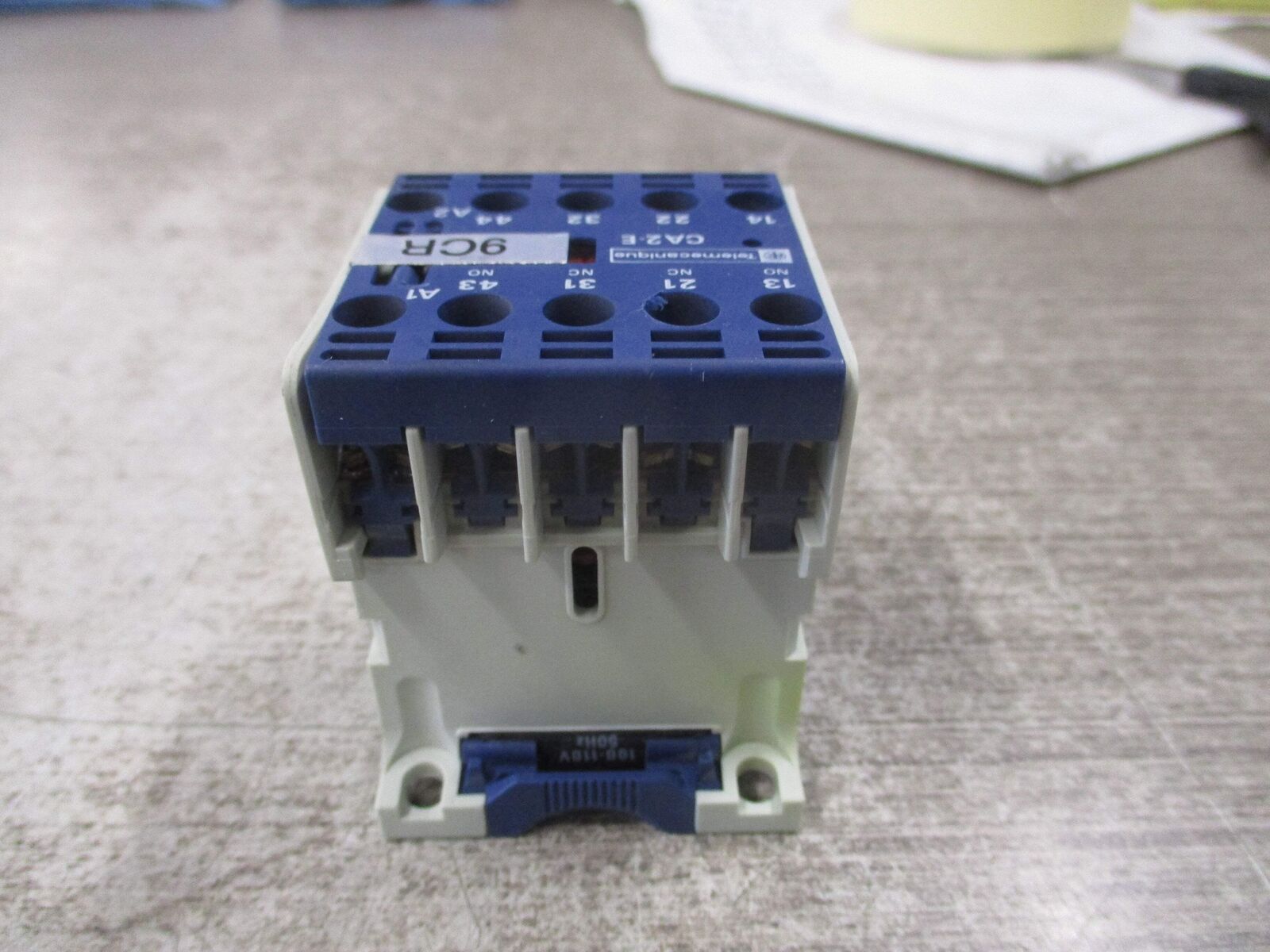 Telemecanique Contactor CA2-EN 122 100-120V Coil 6A 600V Used