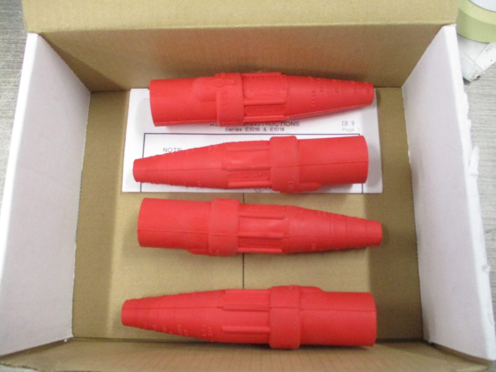 Eaton Cam-Lok Plug Sheath E1016-8364 400A 600V 2/0-4/0 Cable Size Red *Box of 4*