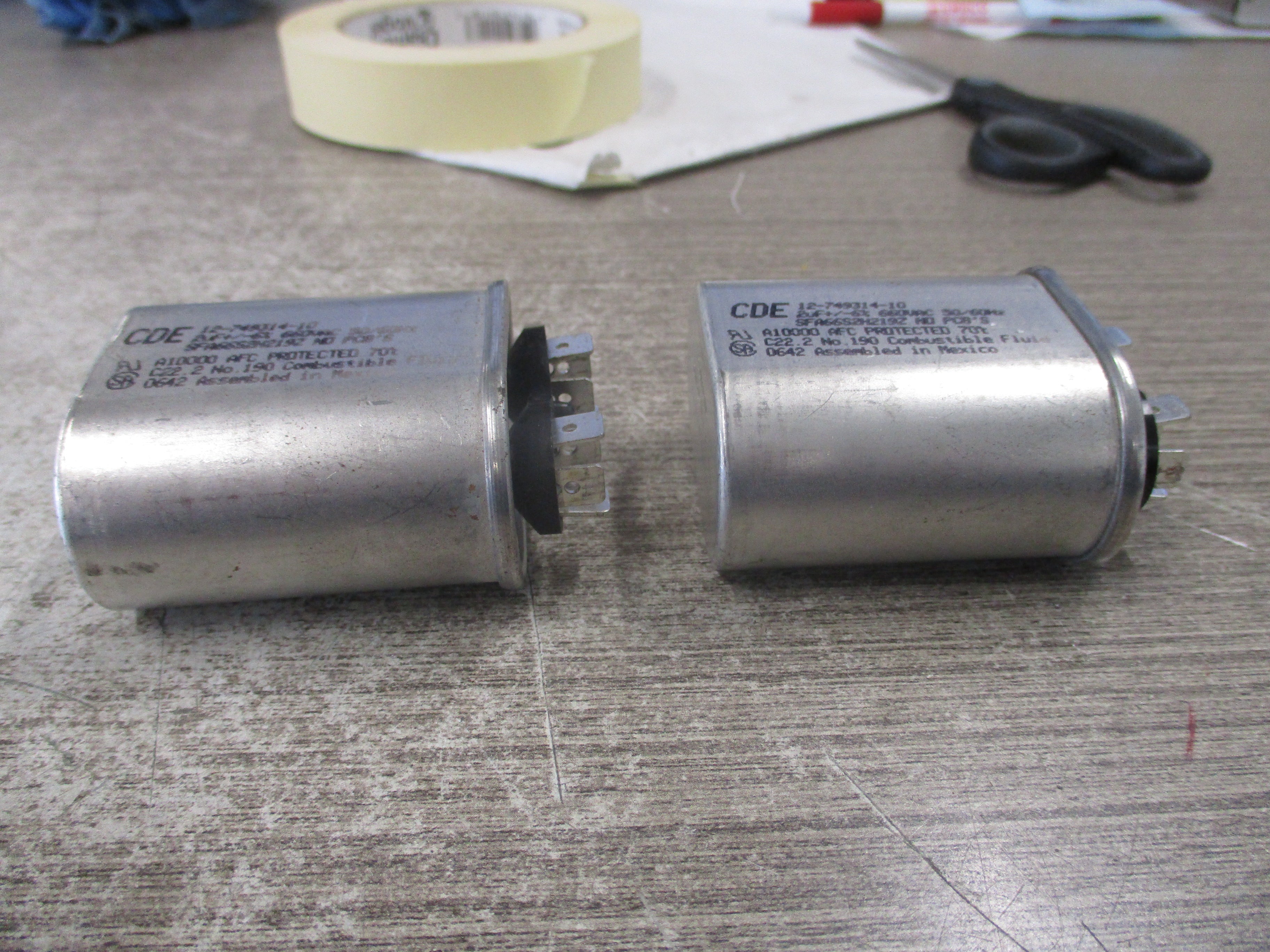 CDE Capacitor 12-749314-10 2uf 660V 50/60Hz *Lot of 2* Used