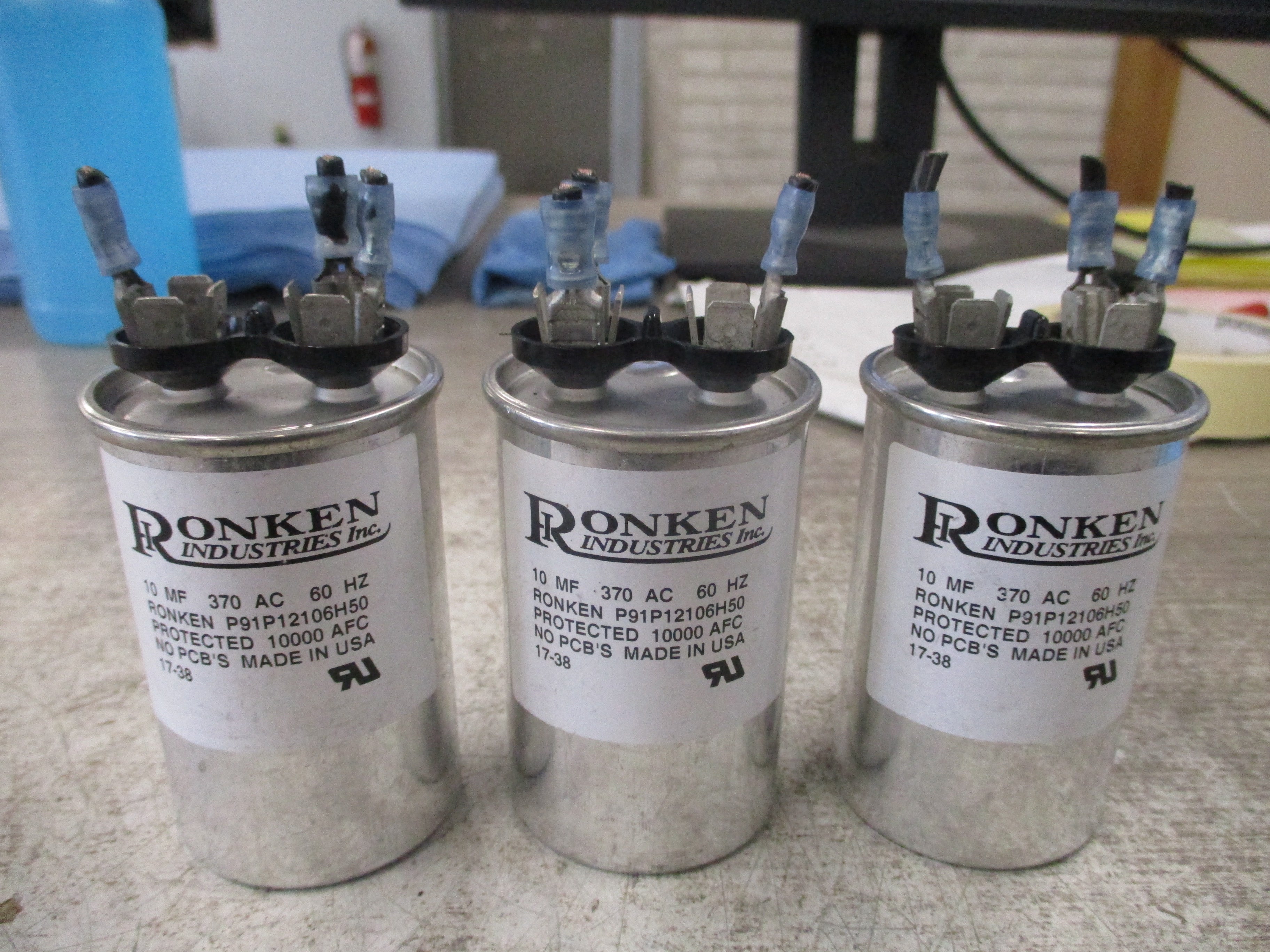 Ronken Capacitor P91P12106H50 10MF 370V 60Hz *Lot of 3* Used