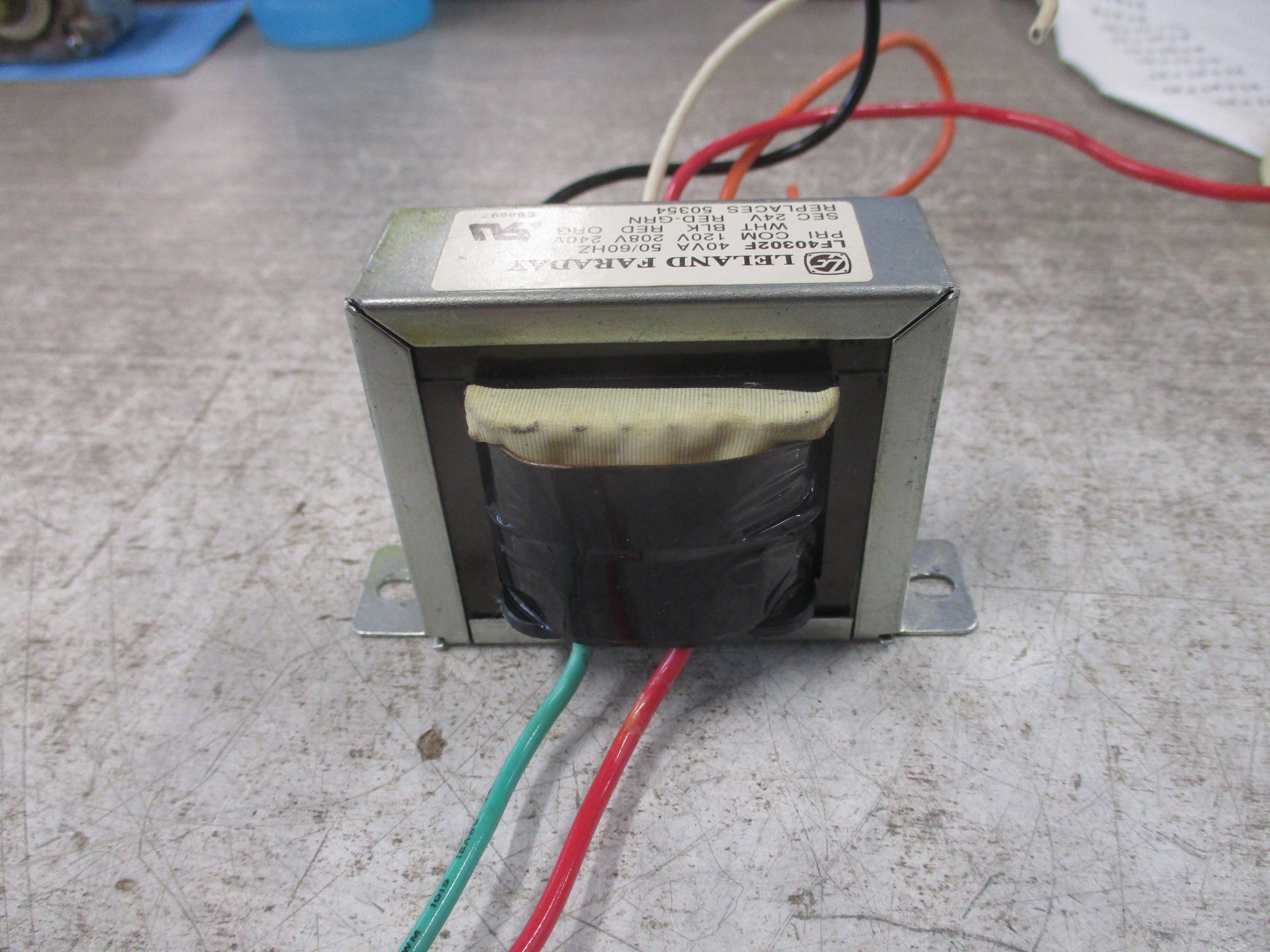 Leland Faraday Transformer LF40302F 40VA Pri: 120/208/240V Sec: 24V 50/60Hz Used