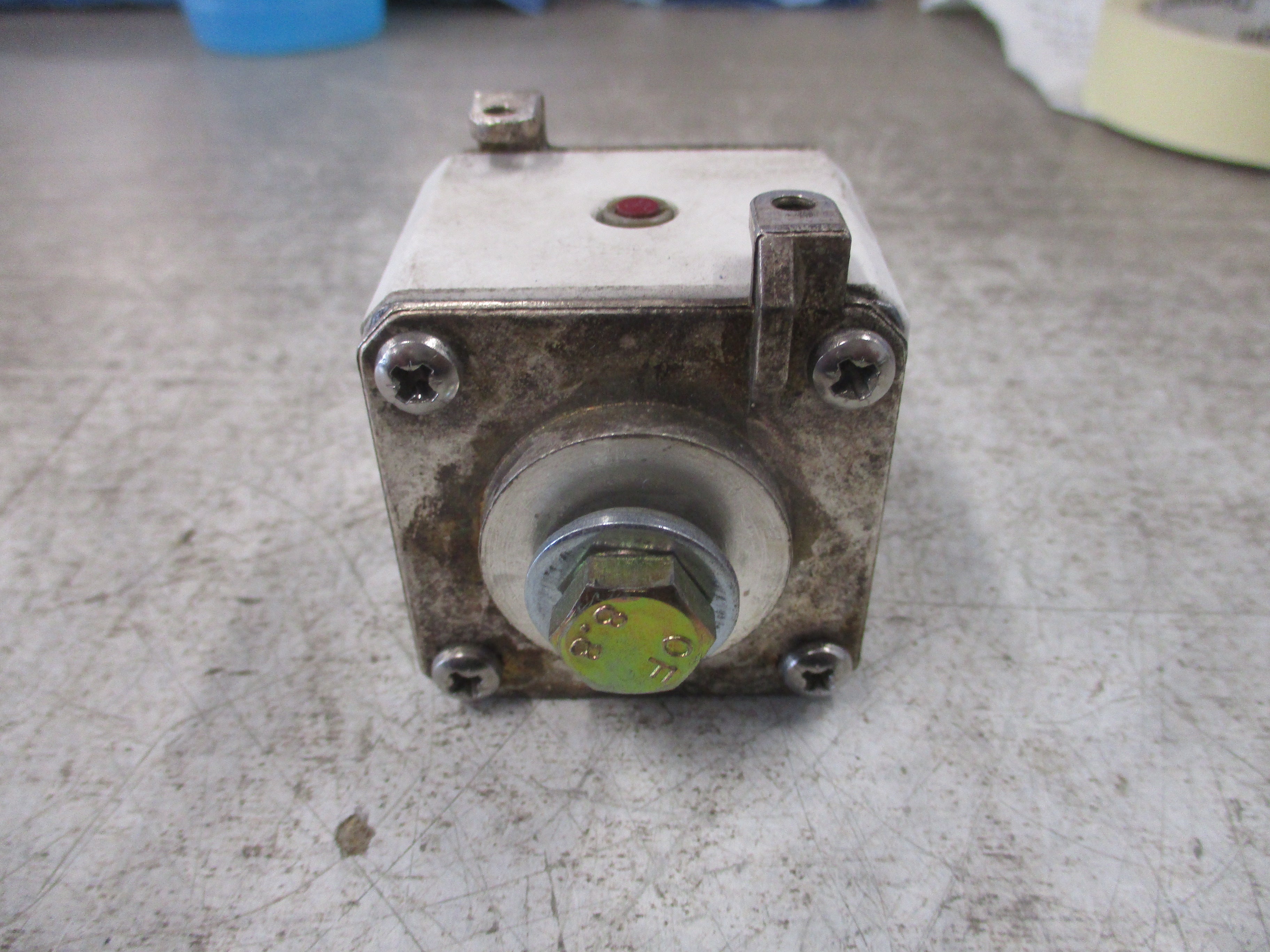 Ferraz Protistor Fuse X300009 700A 660V W/Bolts Used