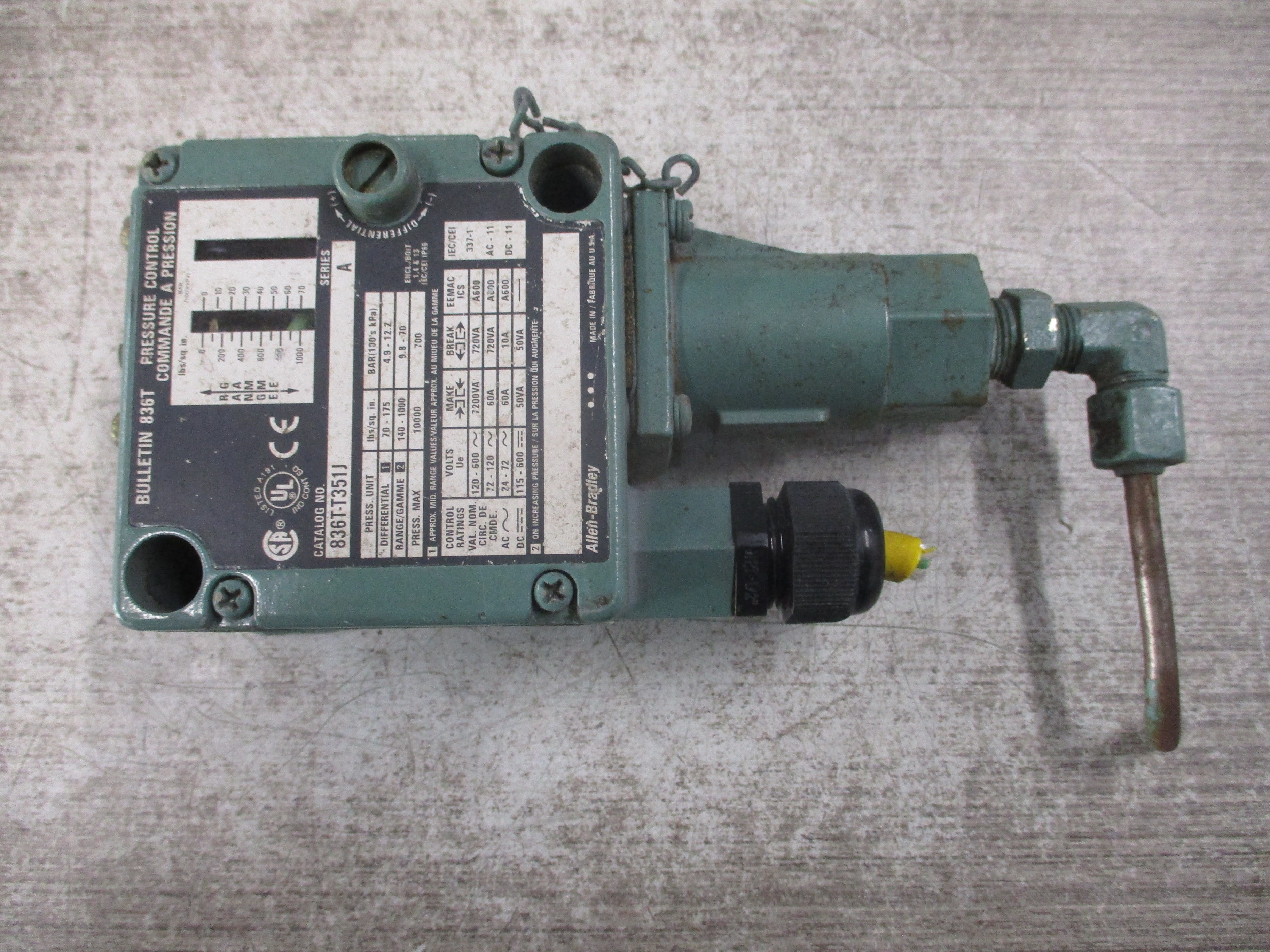 Allen-Bradley Pressure Control 836T-T351J Ser. A Diff: 70-175 PSI