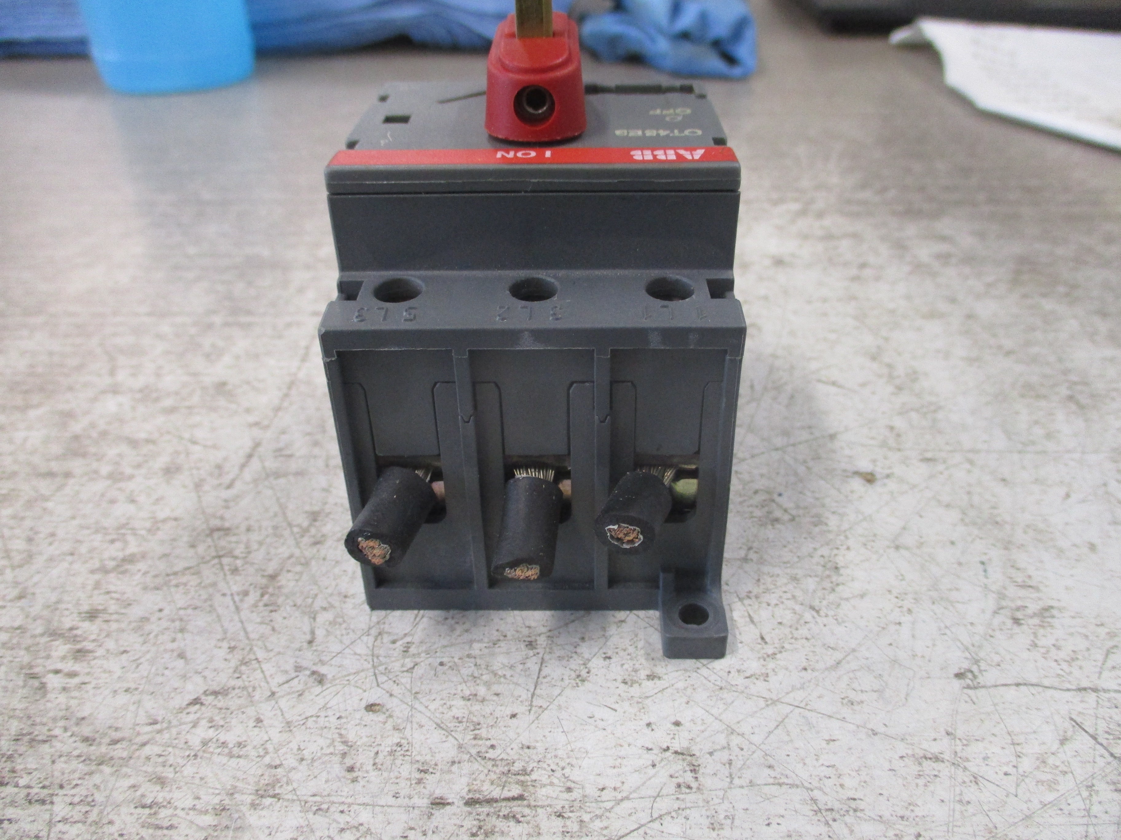 ABB Disconnect Switch OT45E3 60A 600V 3P Used