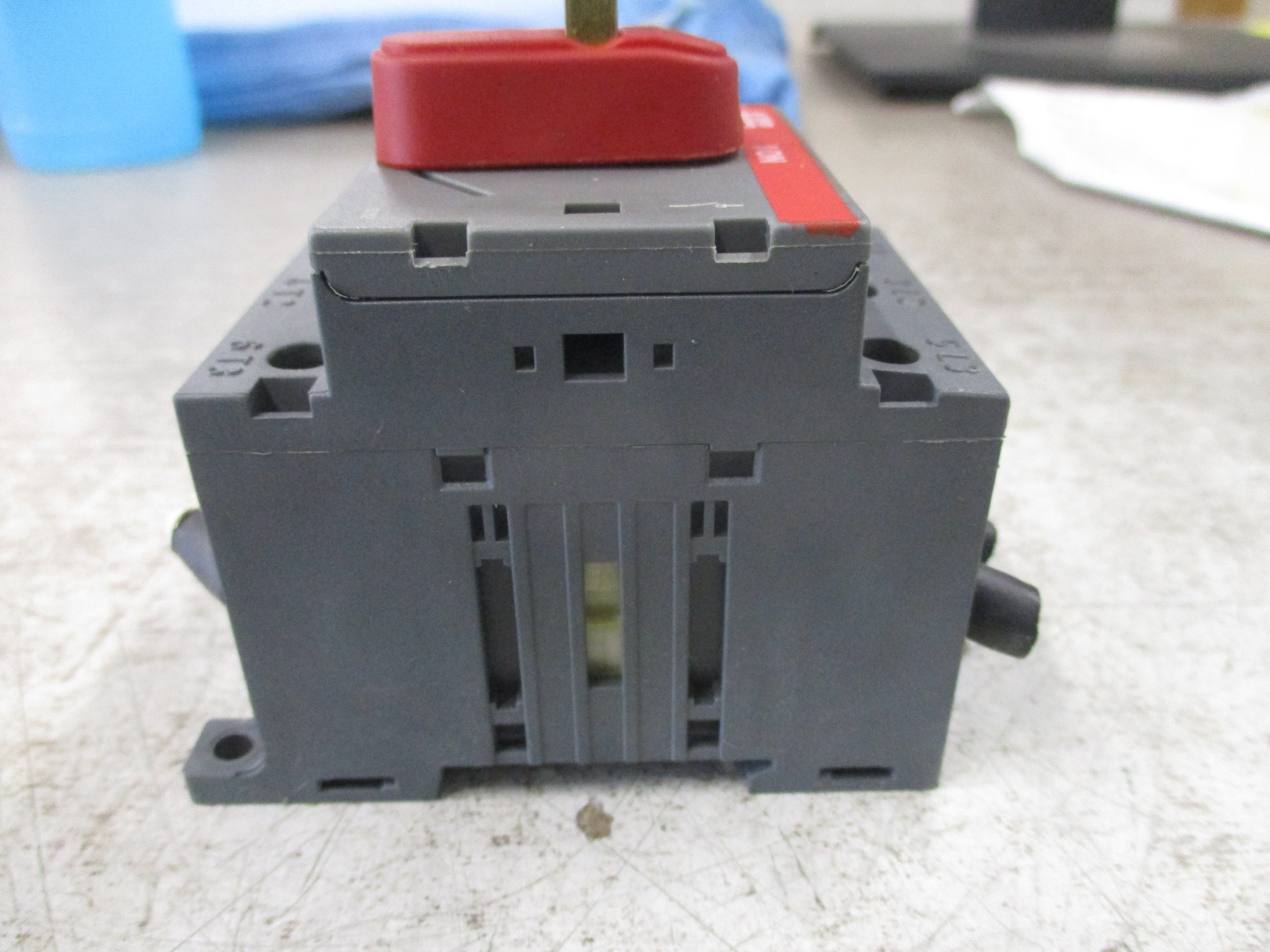 ABB Disconnect Switch OT45E3 60A 600V 3P Used