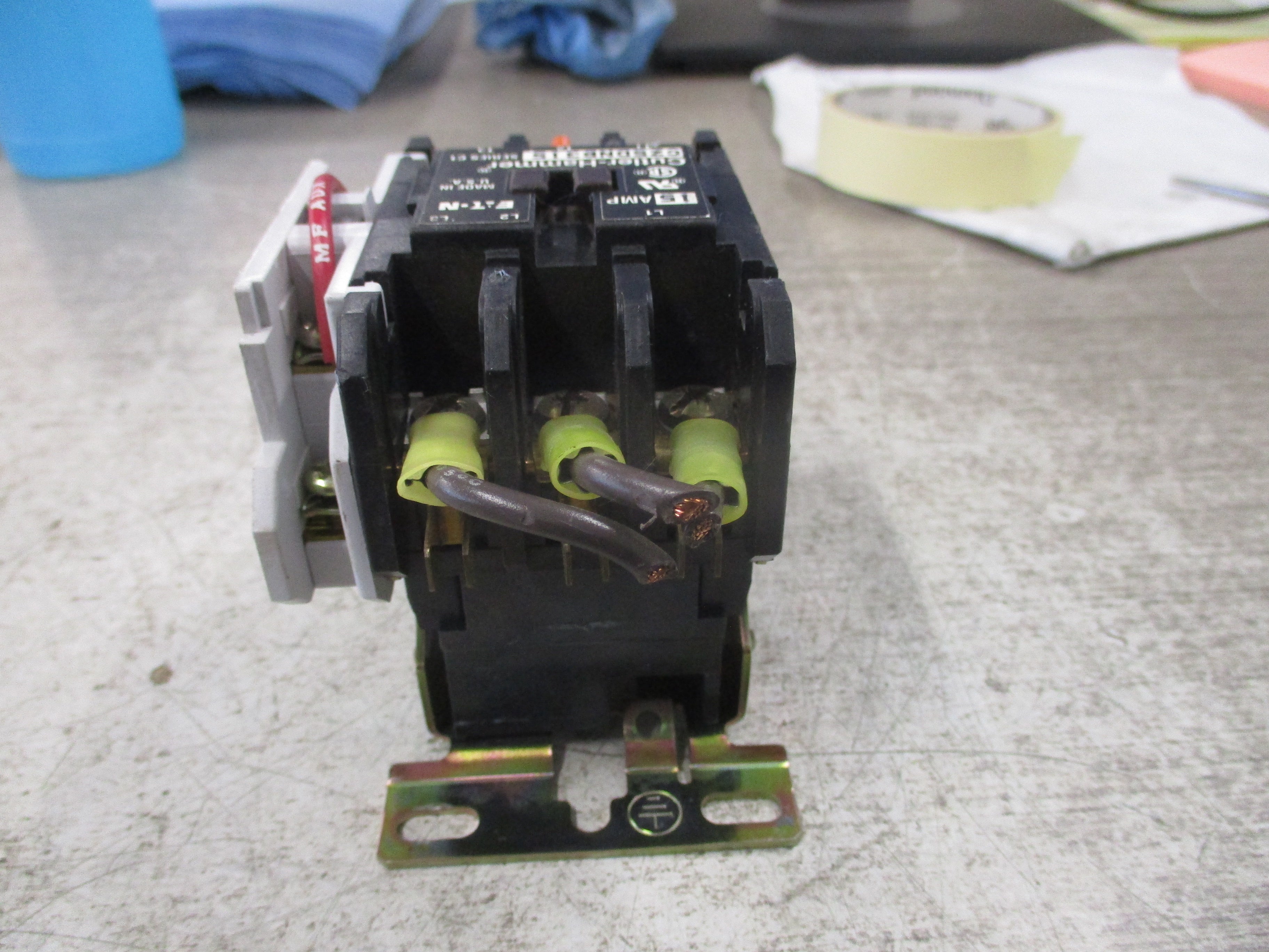 Eaton Cutler-Hammer Contactor C25DNB315 Ser. C1 24V Coil 15A (1) Aux Contact