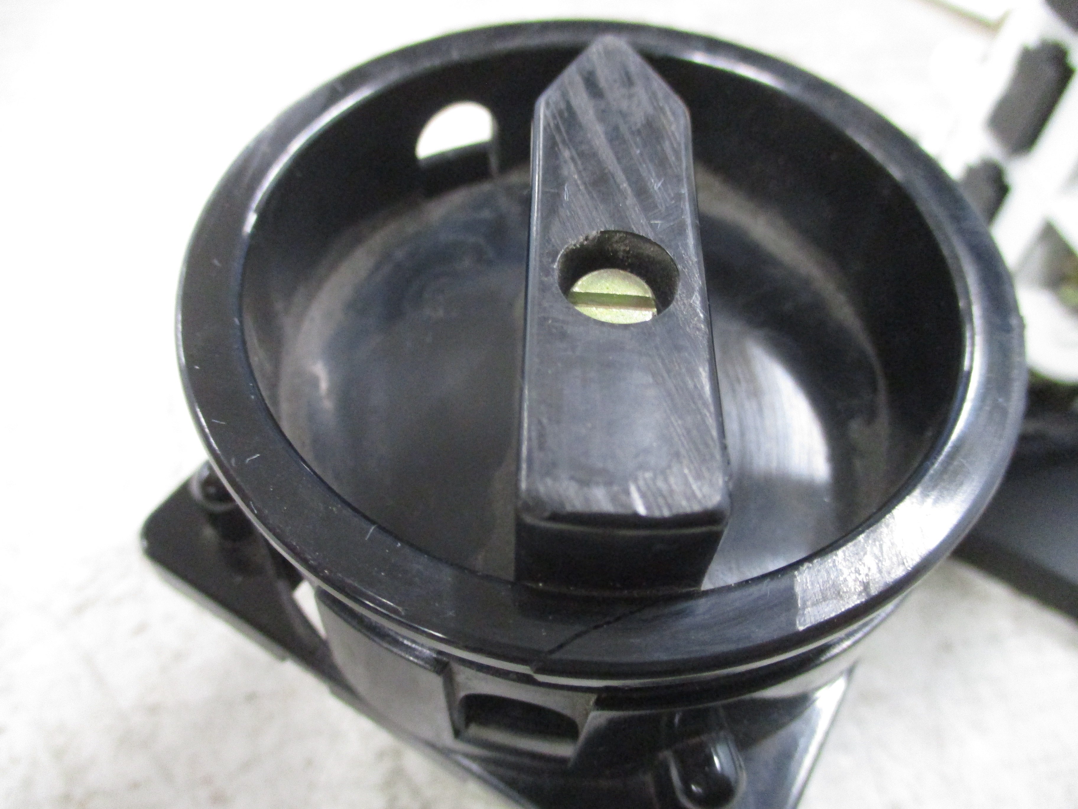 Entrelec Rotary Switch VY40 40A 600V *Cracked Handle* Used