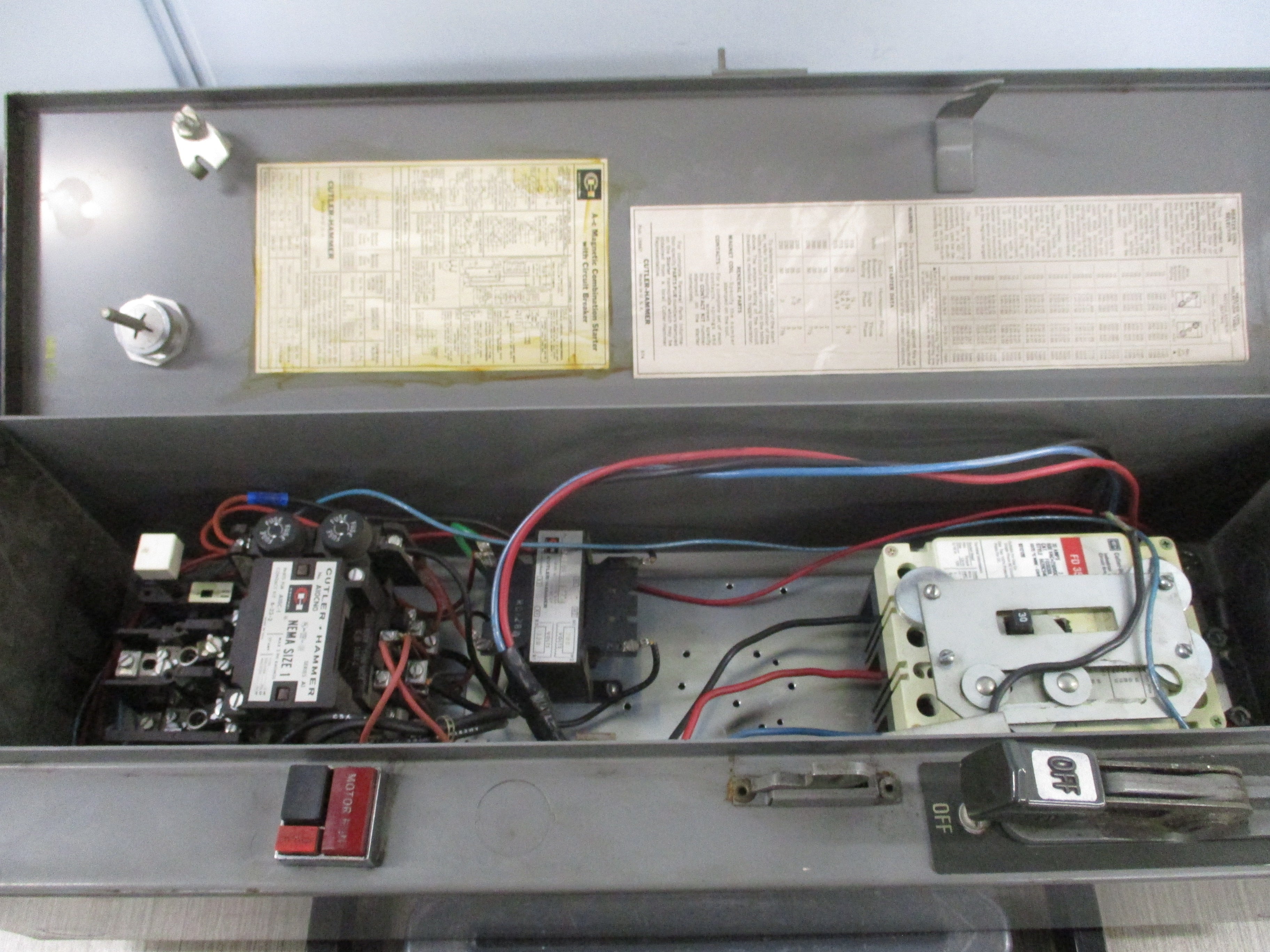 Cutler-Hammer Size 1 Breaker Combination A10CN0 120V Coil Breaker: FD3030L Used