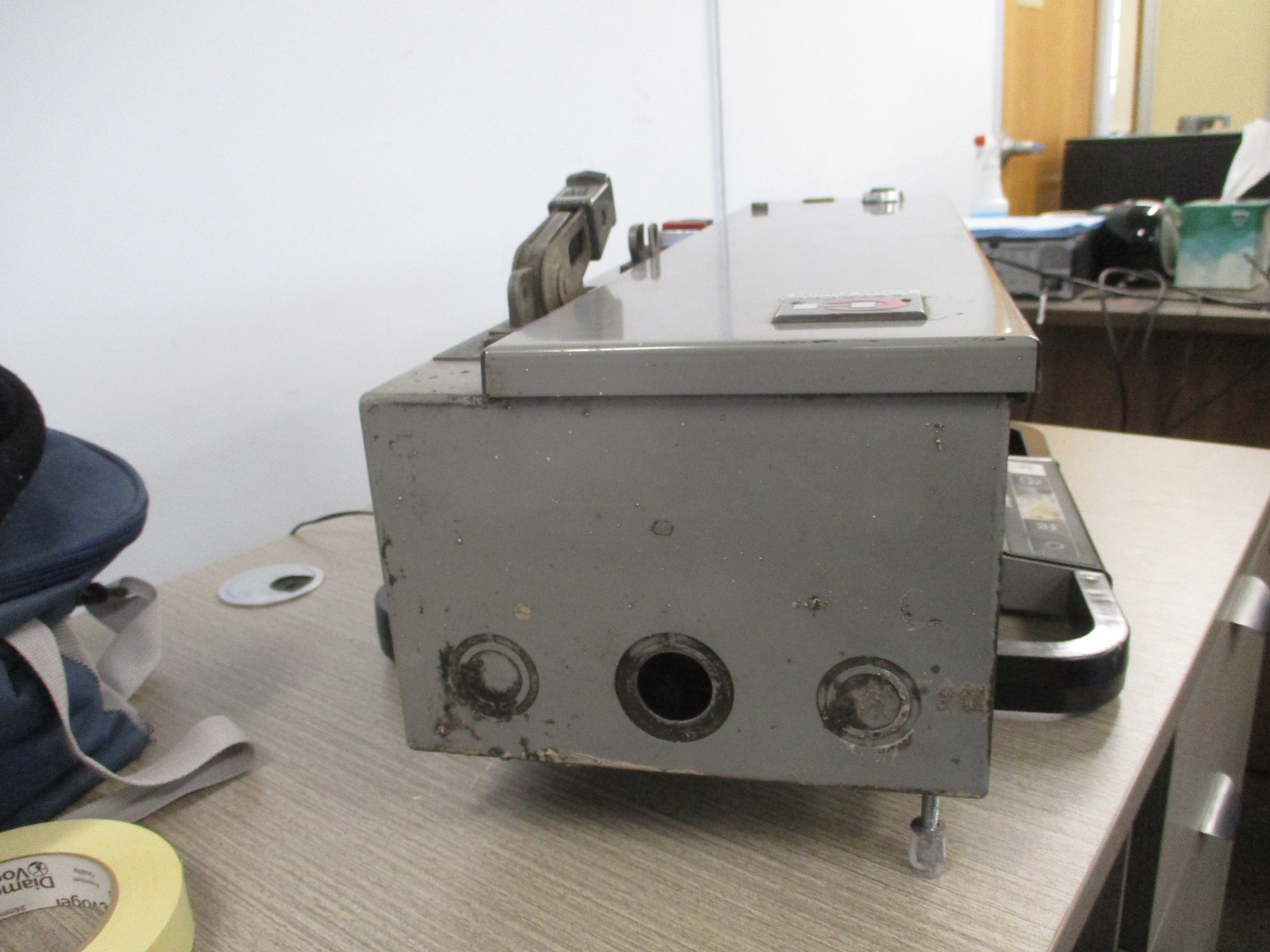 Cutler-Hammer Size 1 Breaker Combination A10CN0 120V Coil Breaker: FD3030L Used